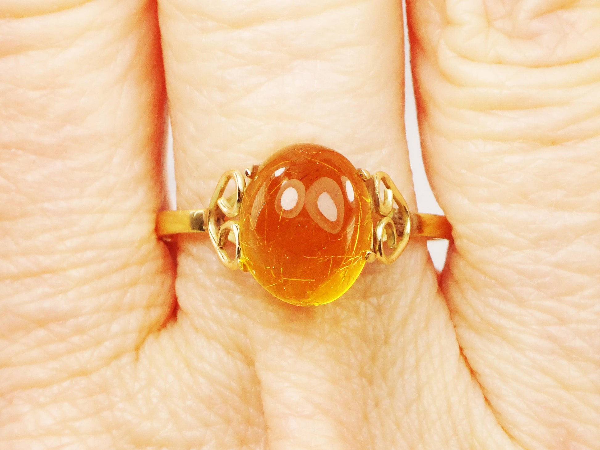 Vintage Handmade 14k Gold Amber Ring - Size 8.5