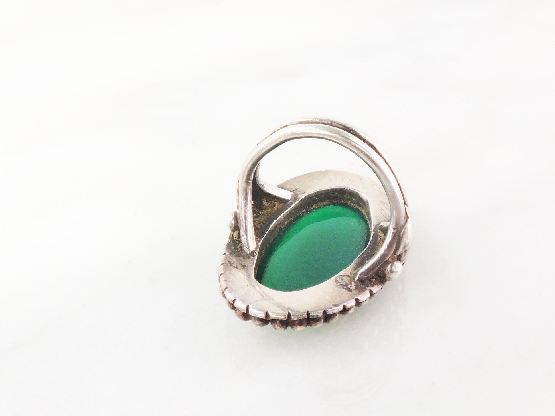 Vintage Sterling Silver Green Glass Ring - Size 5 1/2