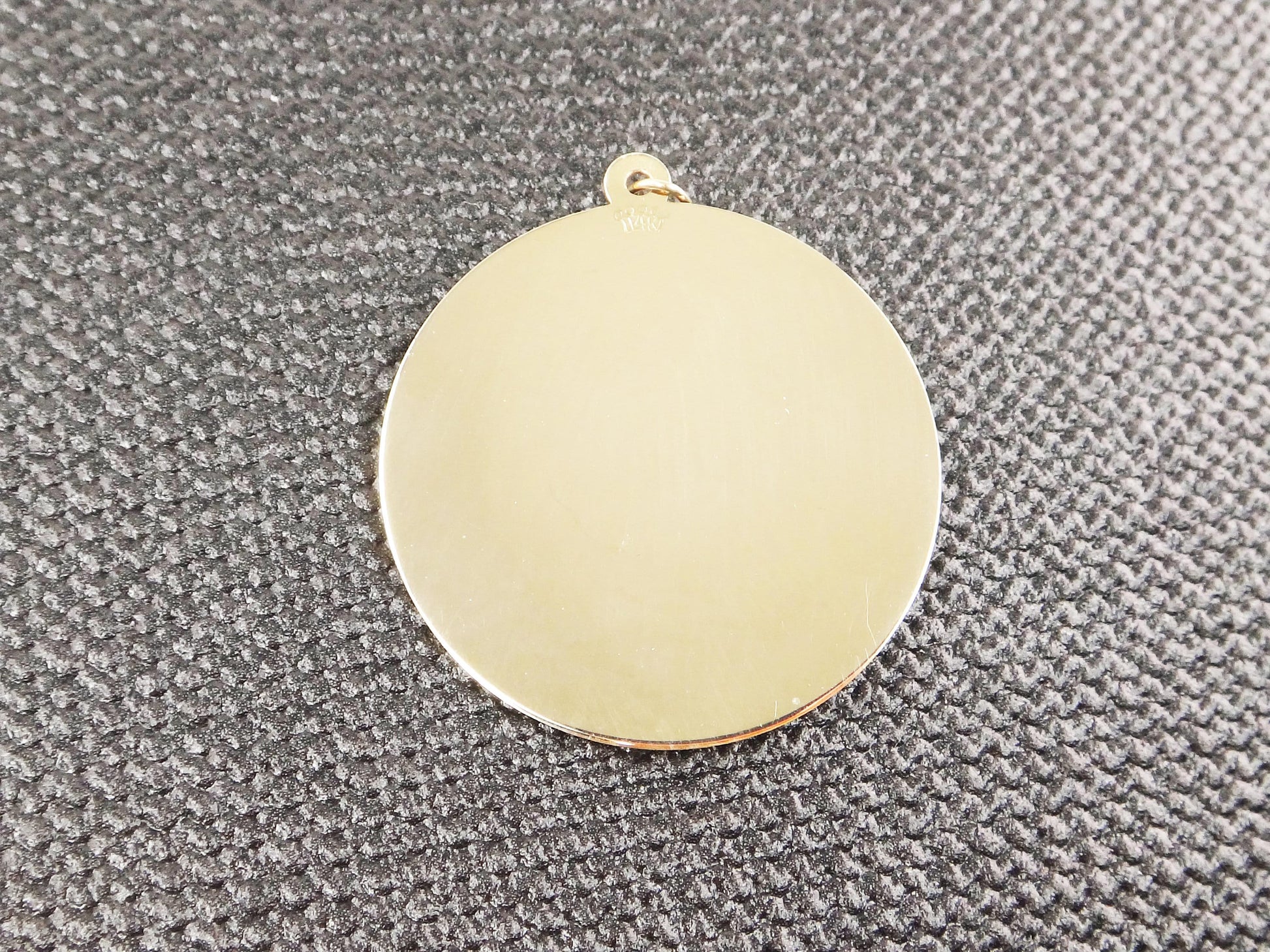 Vintage 14k Yellow Gold "I Broke 100" Golf Pearl Pendant: Charm