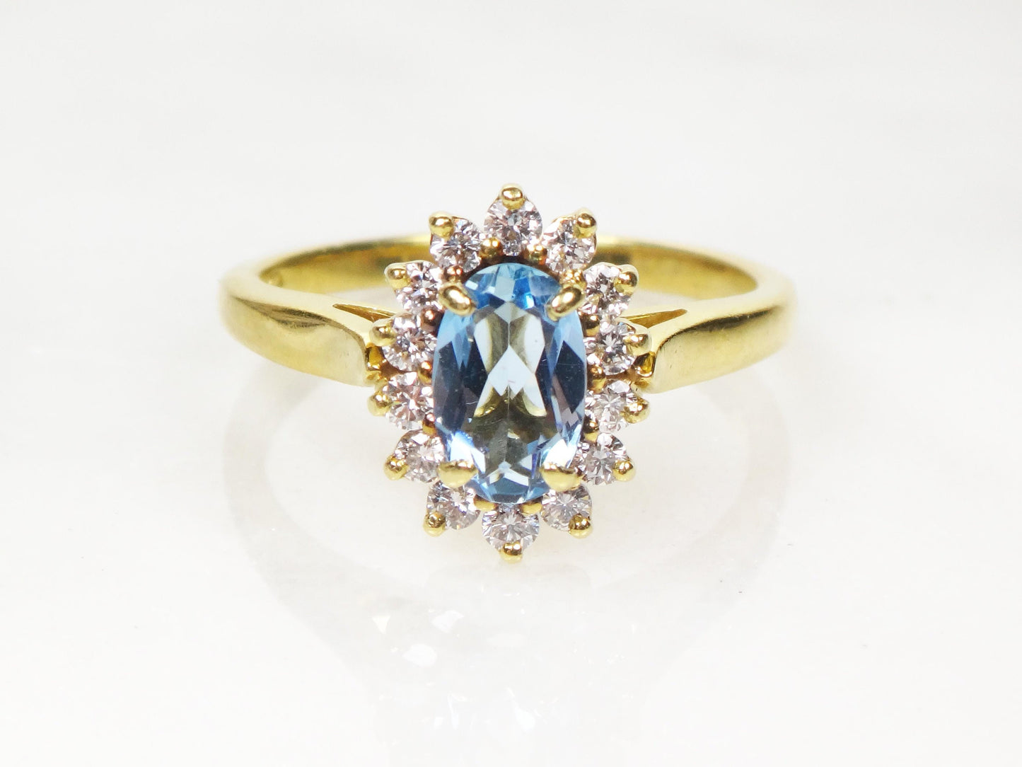 Vintage 18k Yellow Gold Aquamarine Diamond Halo Ring - Size 6
