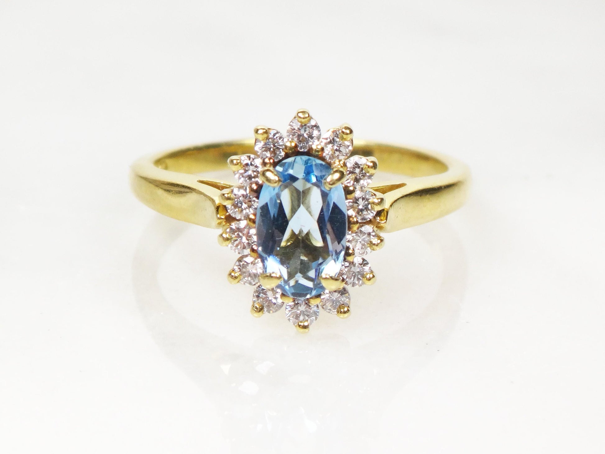 Vintage 18k Yellow Gold Aquamarine Diamond Halo Ring - Size 6