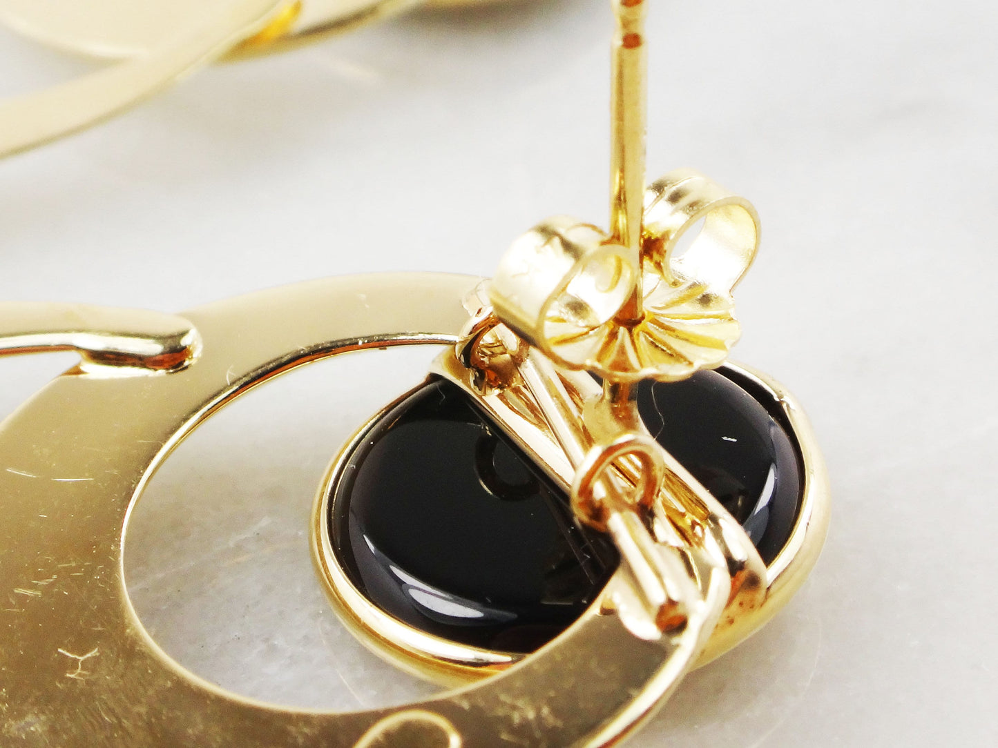 Vintage 14k Yellow Gold & Onyx Dangle Earrings - Circle Design - 1980s Fine Jewelry