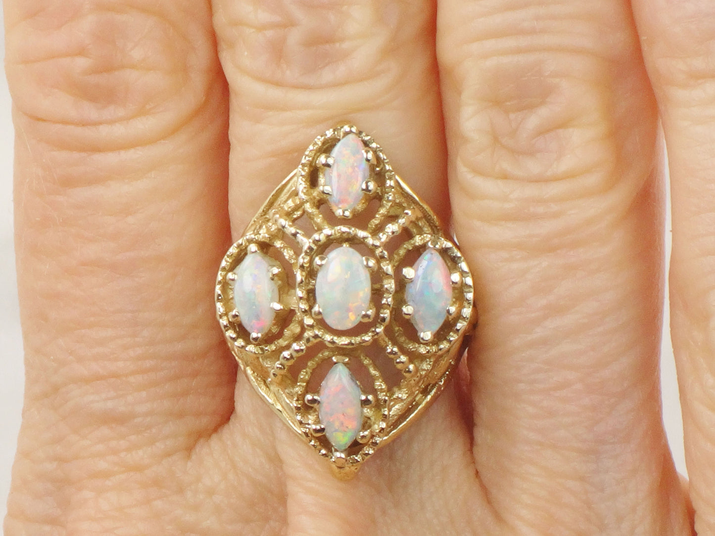 Vintage 14k Yellow Gold Natural Opal Cluster Ring October Birthstone Size 6