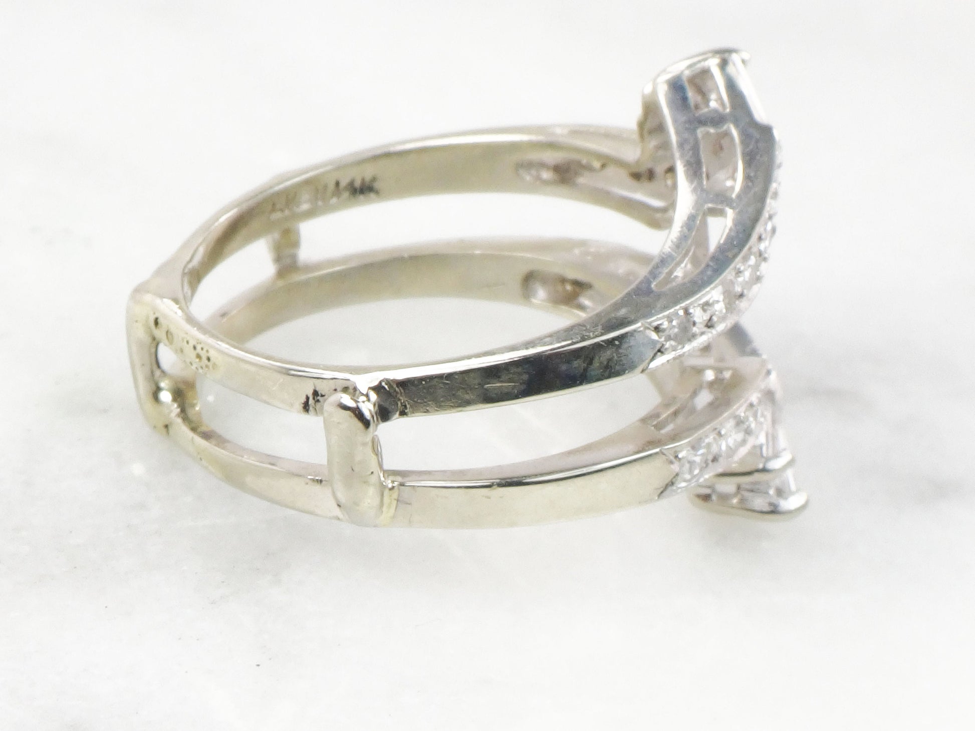 Vintage Freeman 14k White Gold Diamond Insert Ring: Baguette & Round Cut Wedding Band