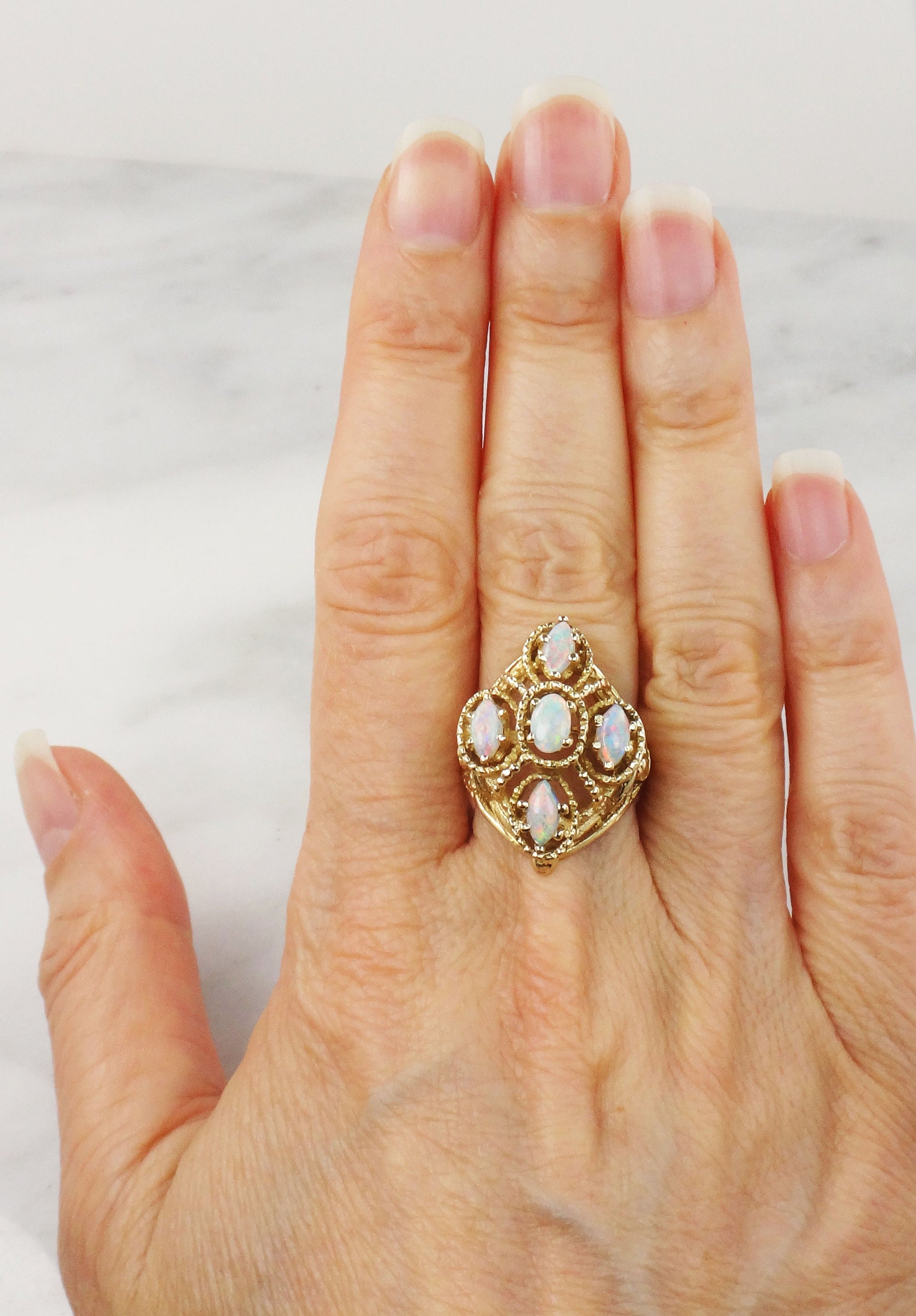 Vintage 14k Yellow Gold Natural Opal Cluster Ring October Birthstone Size 6