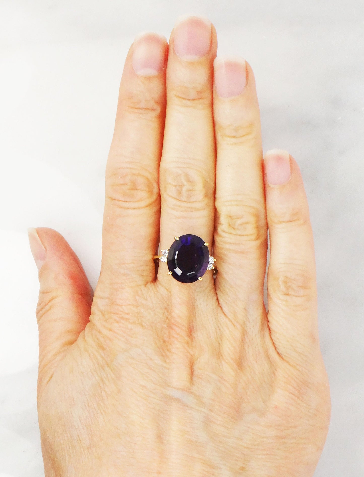 Vintage 18k Yellow Gold Amethyst Ring with Diamond Accents