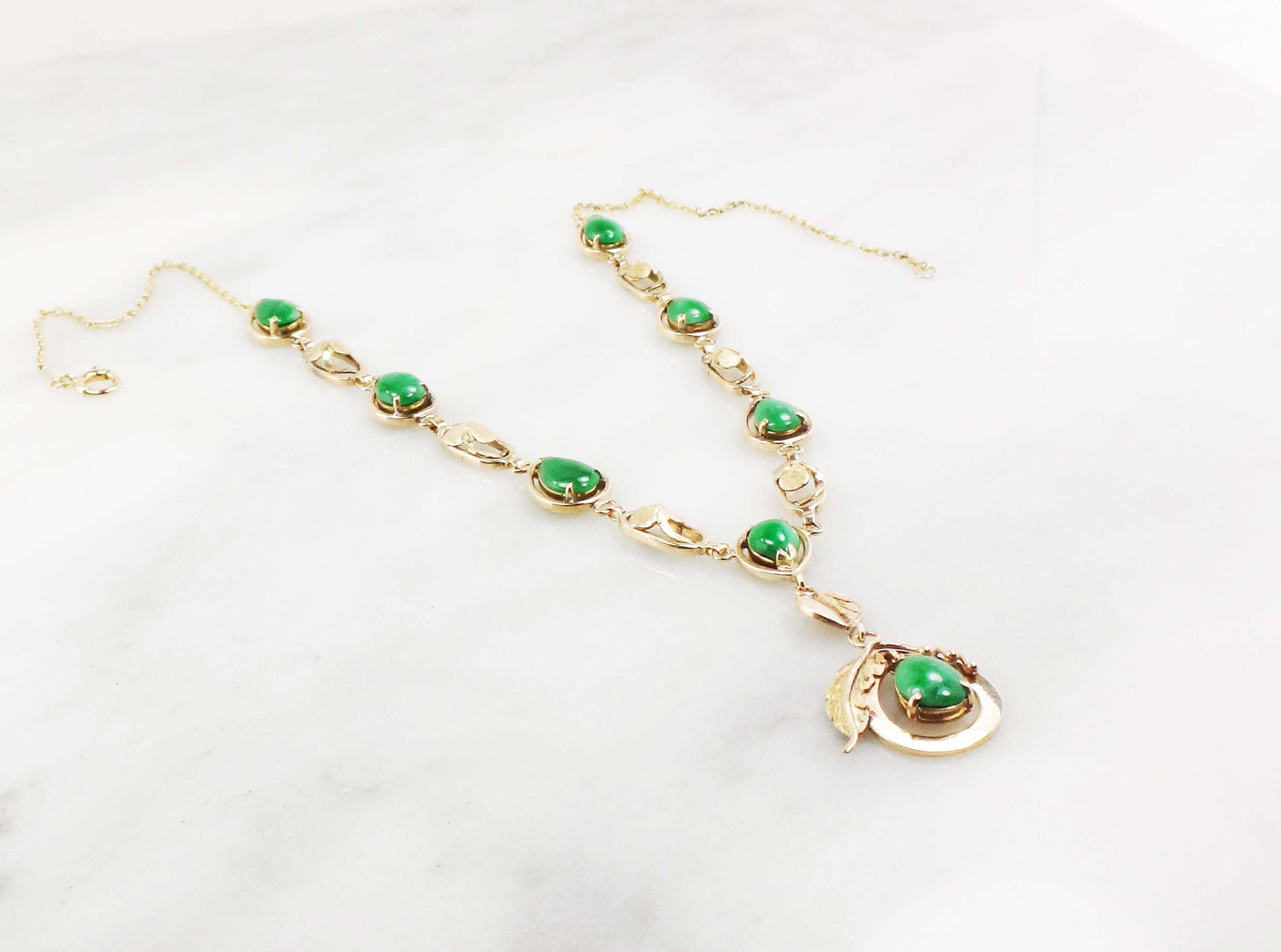 Vintage 14k Gold Chrysoprase Necklace: Shamrock Clover Floral Drop, 1930s