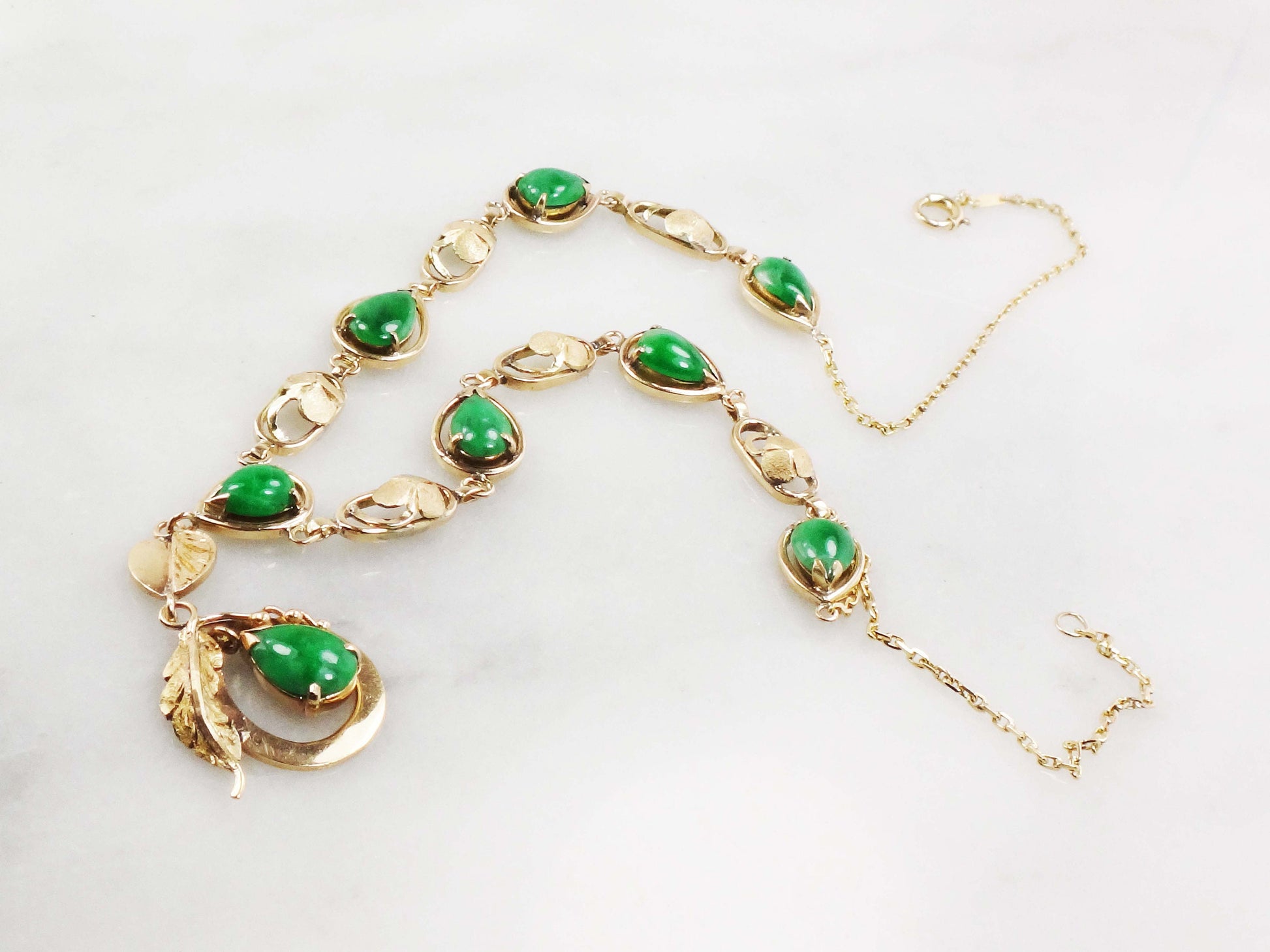 Vintage 14k Gold Chrysoprase Necklace: Shamrock Clover Floral Drop, 1930s