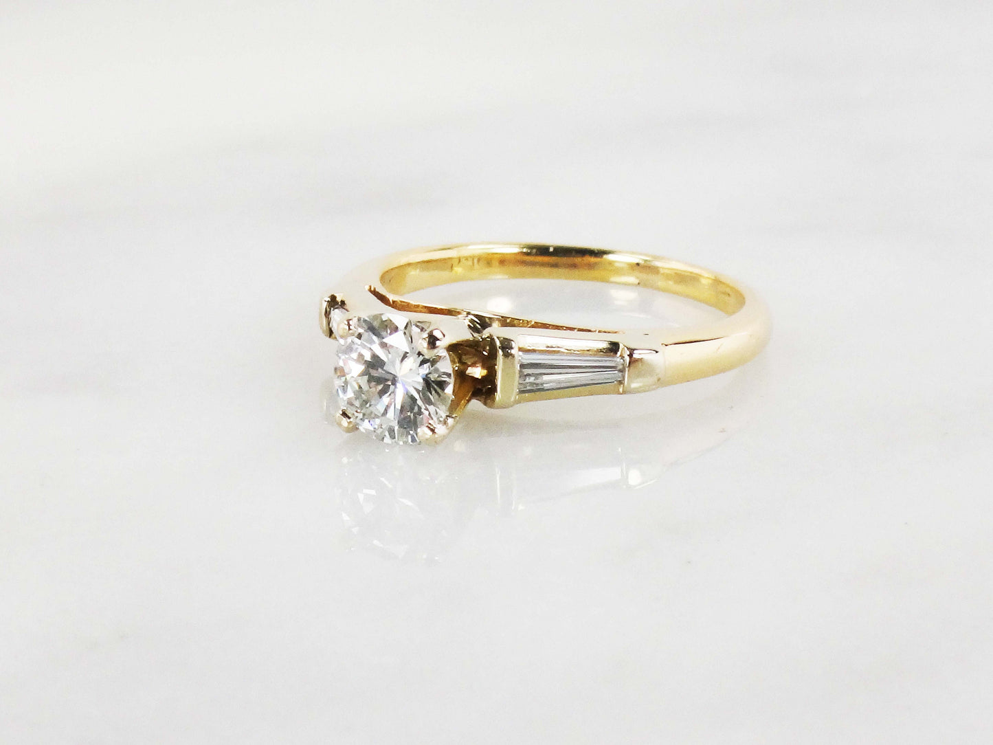 Vintage 18k Yellow Gold Natural Diamond Engagement Ring 1/2 CT Round Brilliant Diamond and Baguettes