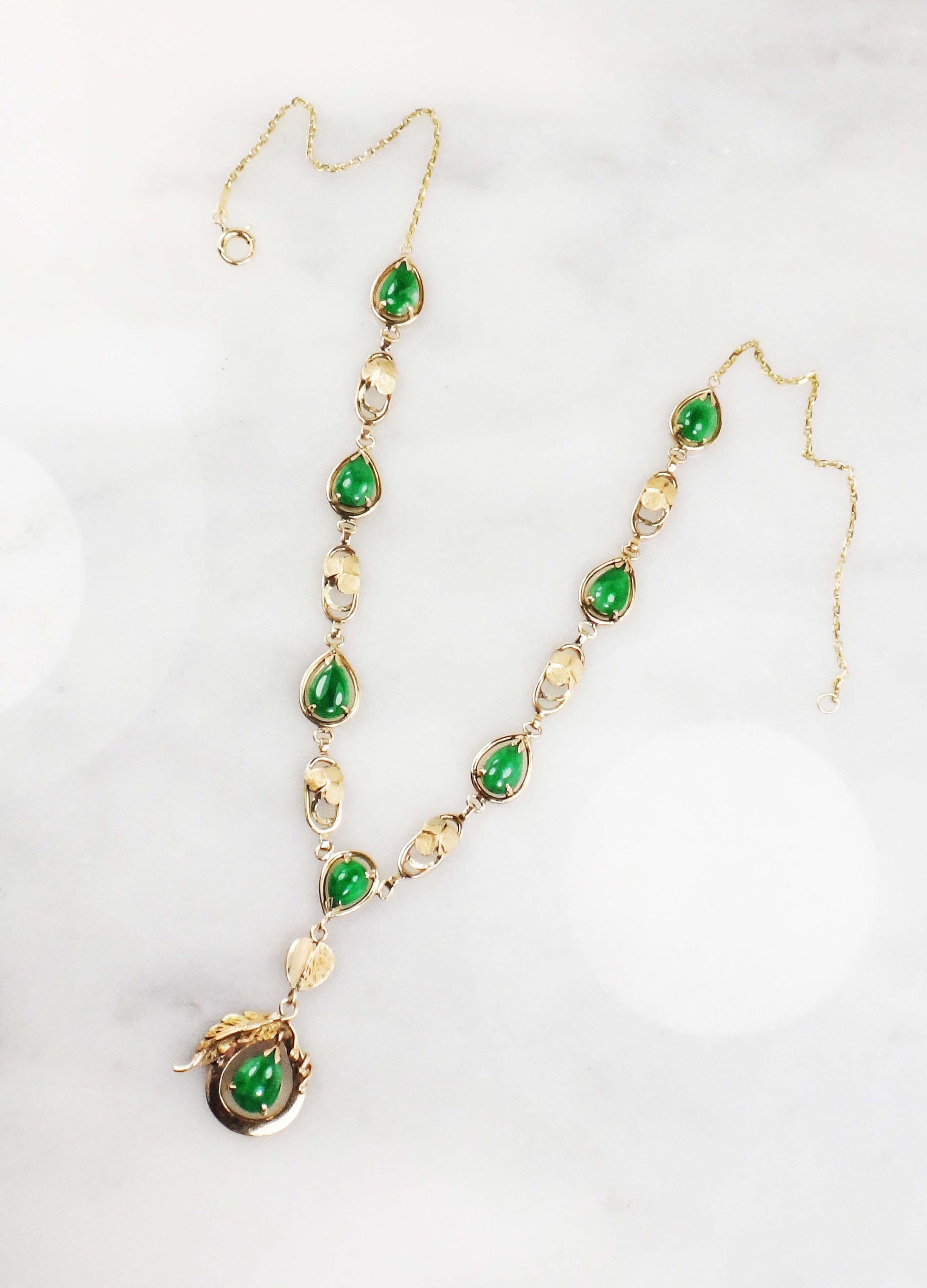Vintage 14k Gold Chrysoprase Necklace: Shamrock Clover Floral Drop, 1930s