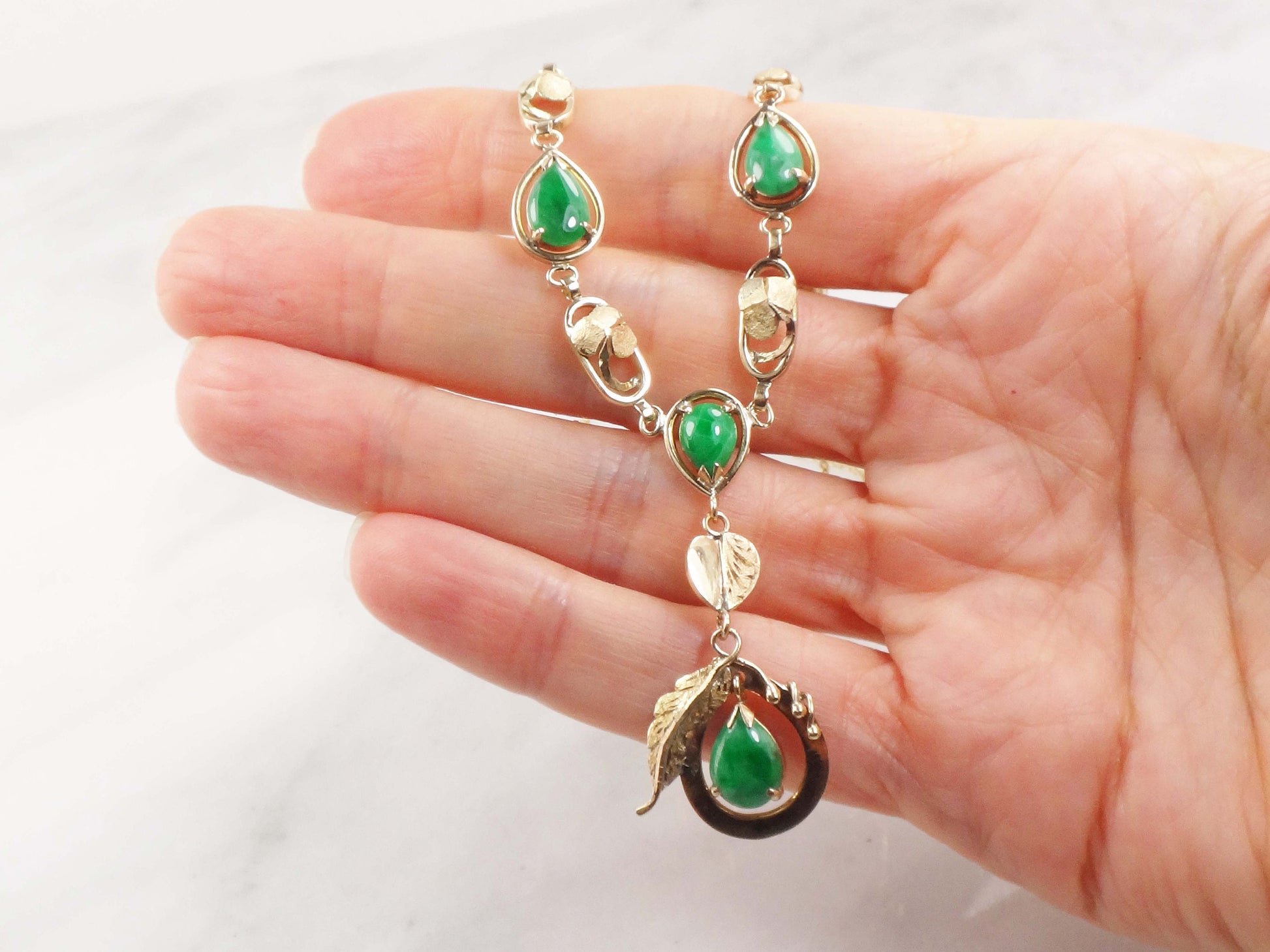 Vintage 14k Gold Chrysoprase Necklace: Shamrock Clover Floral Drop, 1930s