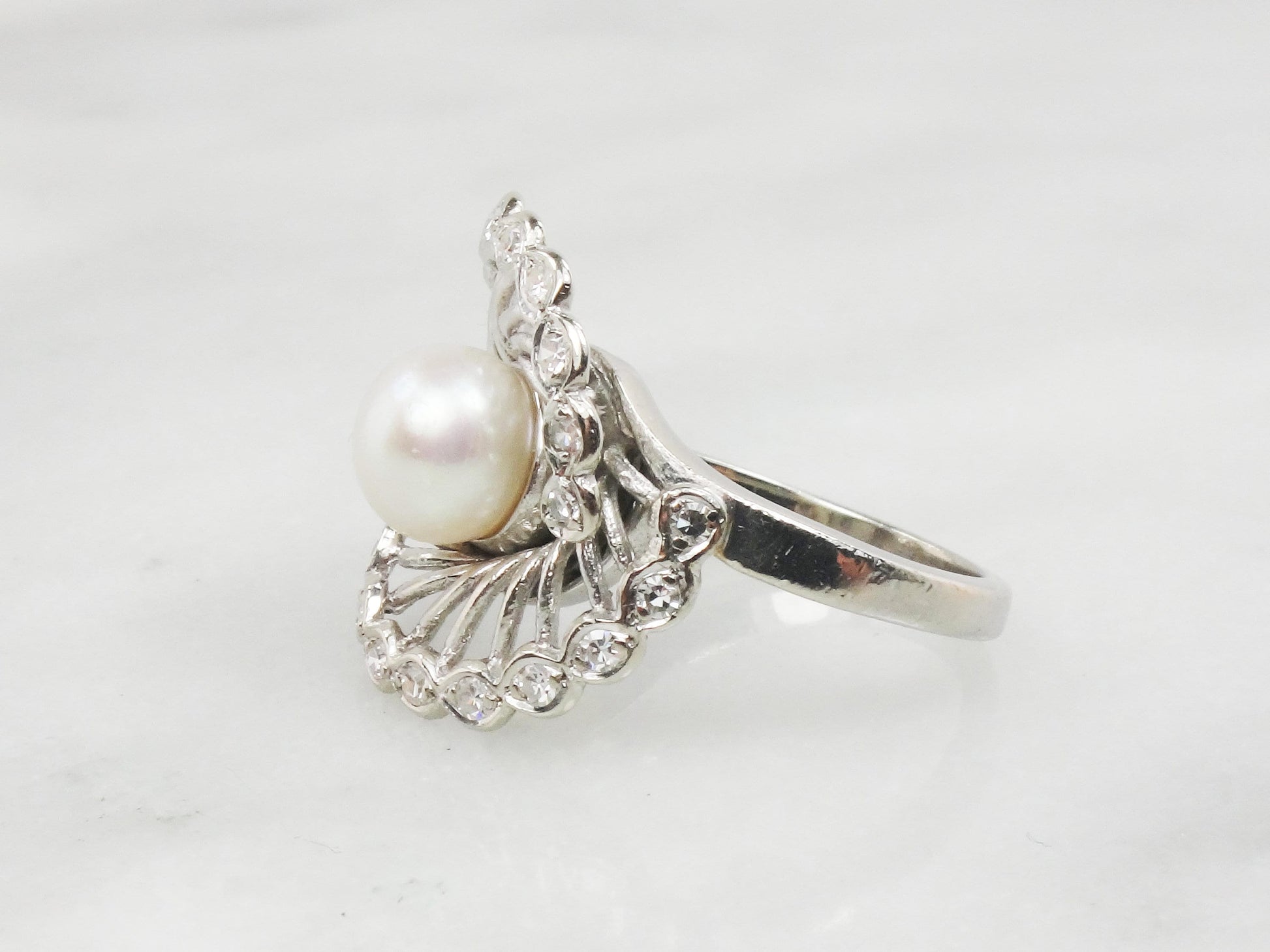 Vintage Saltwater Pearl Diamond Ring: 14k White Gold, Size 5.75, 7.5 MM