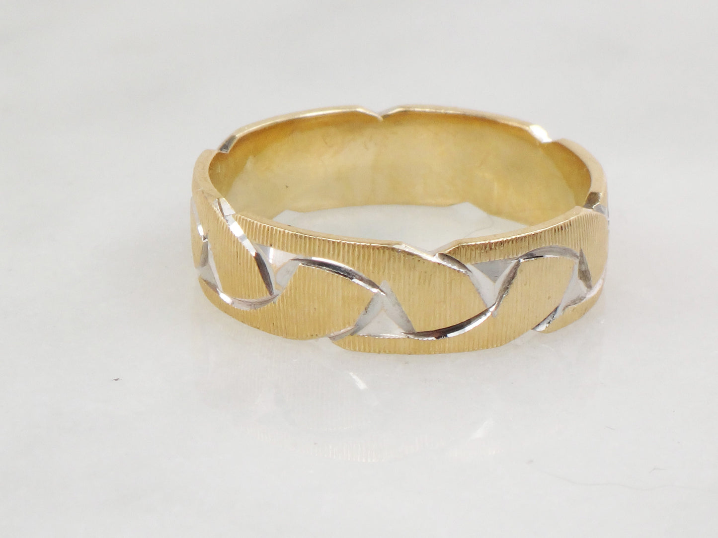 Vintage 14k Two Tone Gold Link Design Wedding Band - Size 9.25