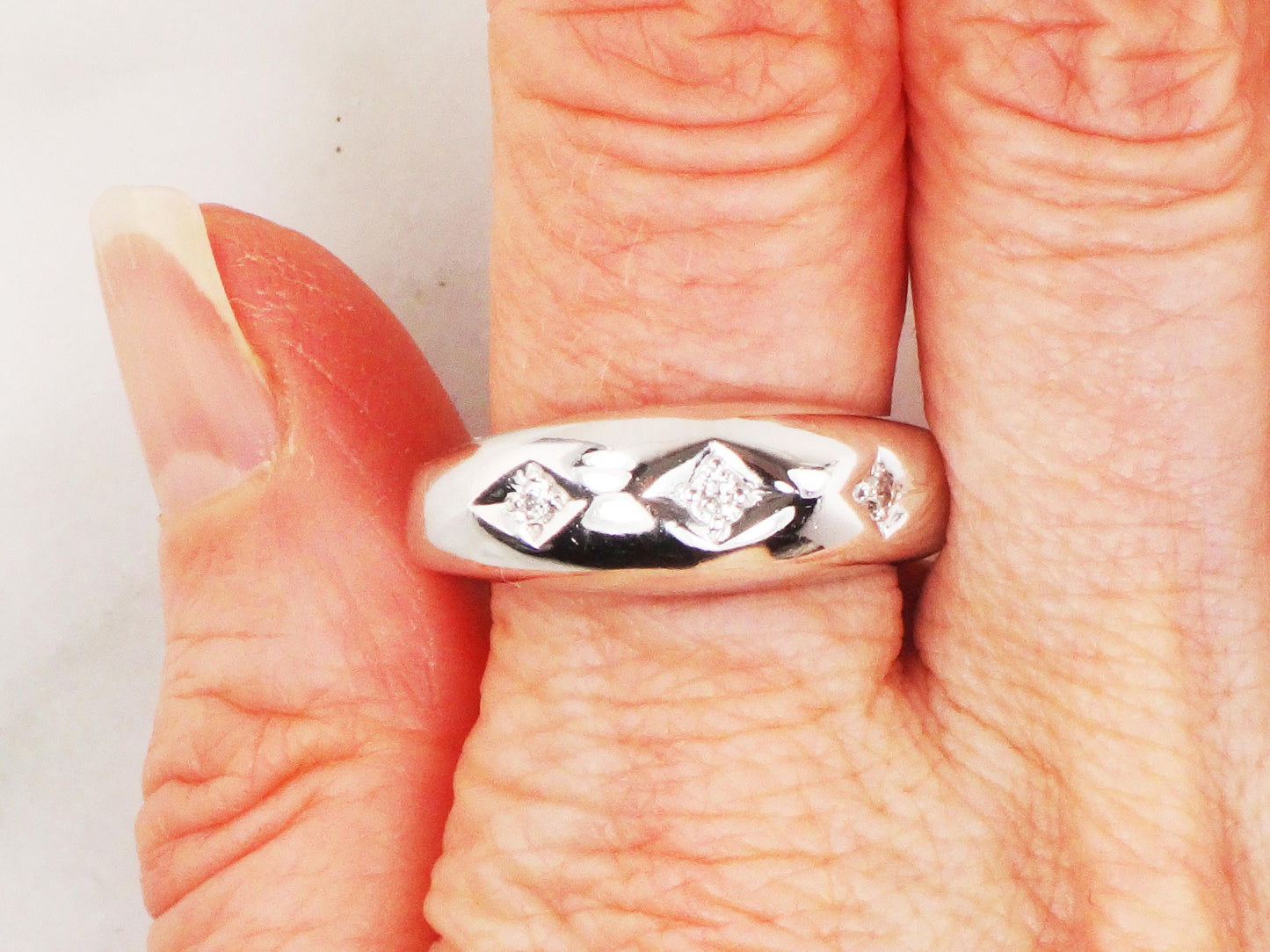 Vintage 14k White Gold Natural Diamond Wedding Band Three Stone Ring Men's Diamond Ring Unisex Size 11 1/4