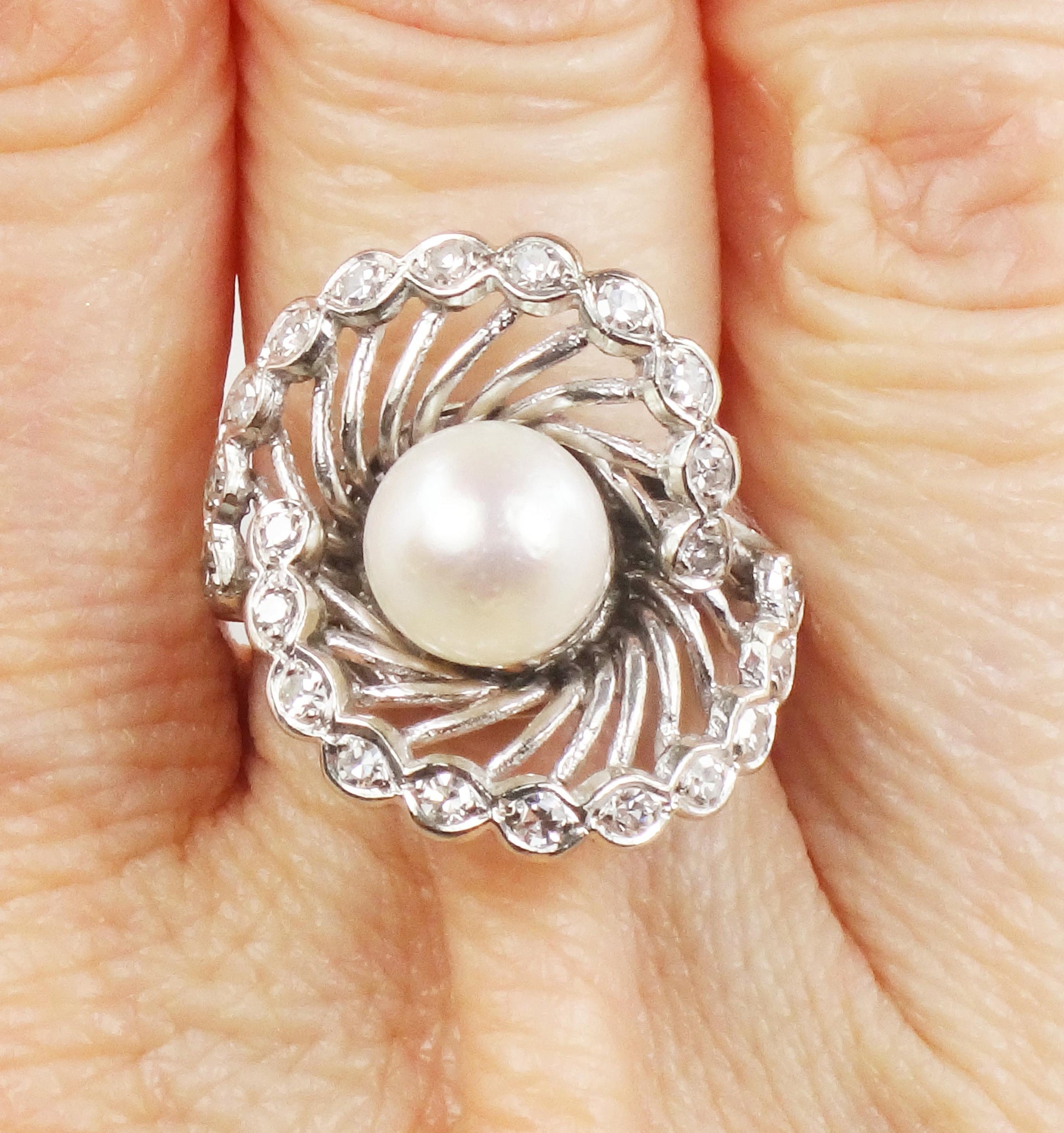 Vintage Saltwater Pearl Diamond Ring: 14k White Gold, Size 5.75, 7.5 MM