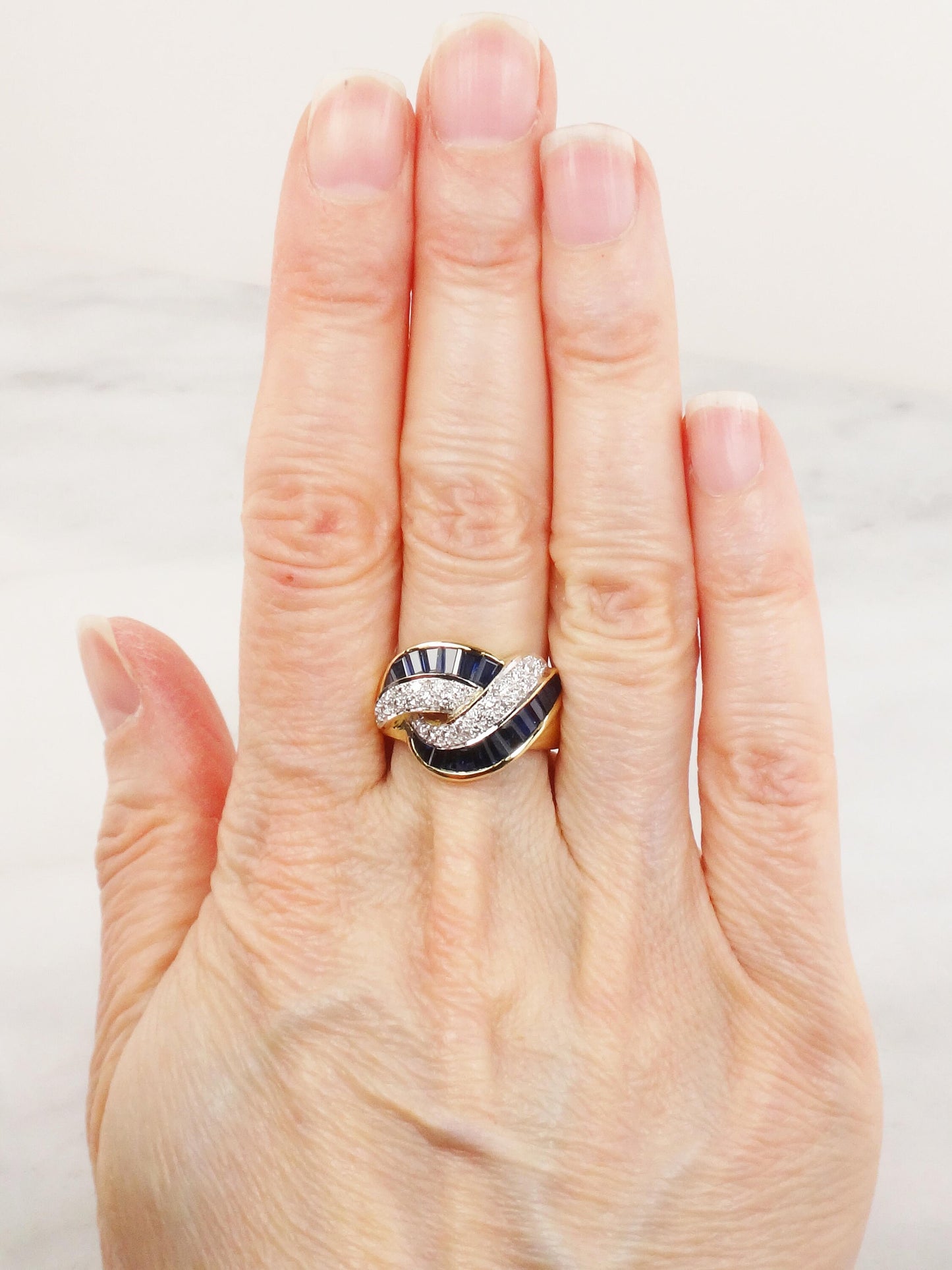 Vintage LeVian 18k Gold Sapphire Diamond Ring - Size 6.5