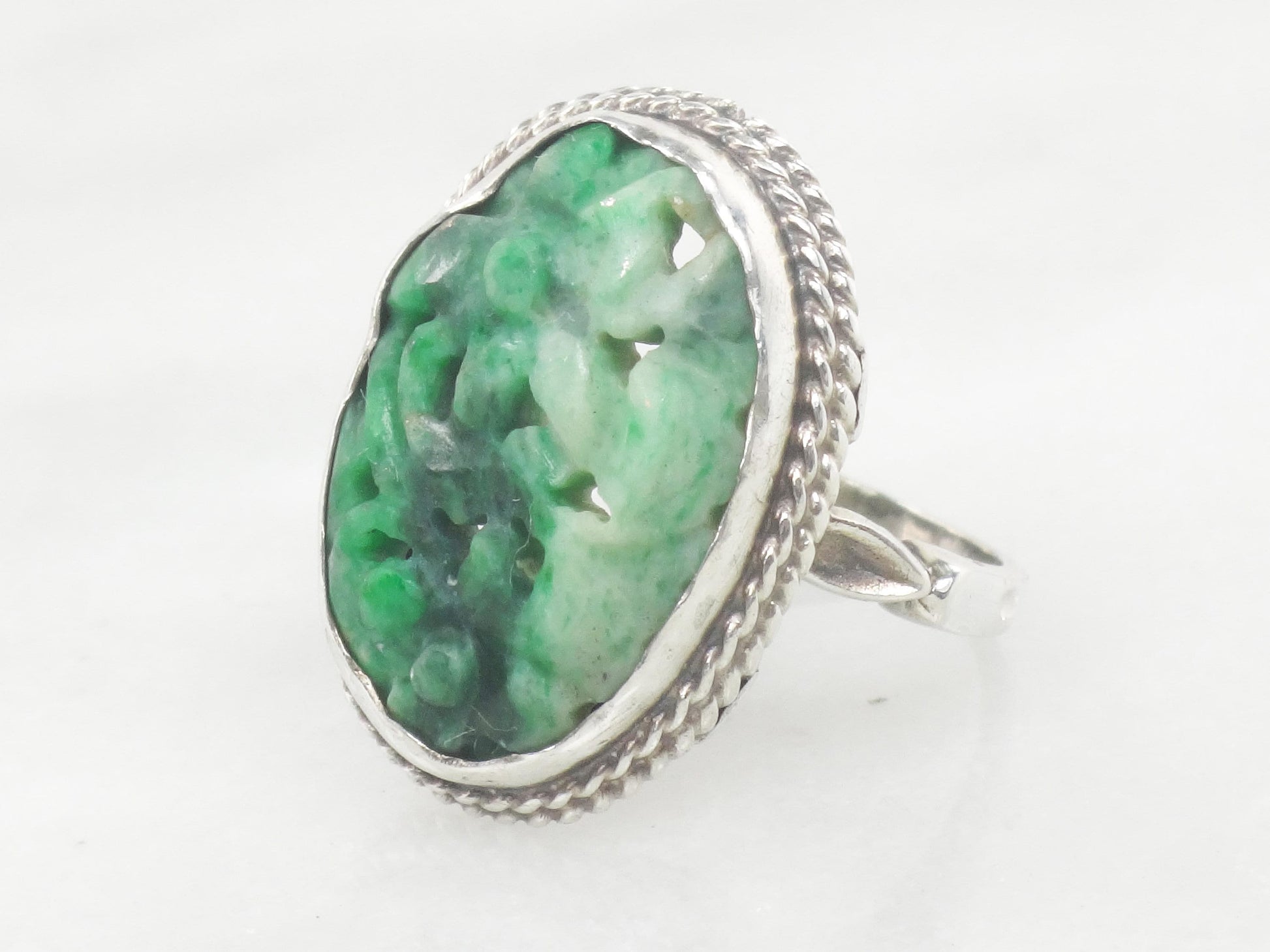 Vintage Carved Jade Ring: Sterling Silver Floral Jadeite, Size 5 3/4