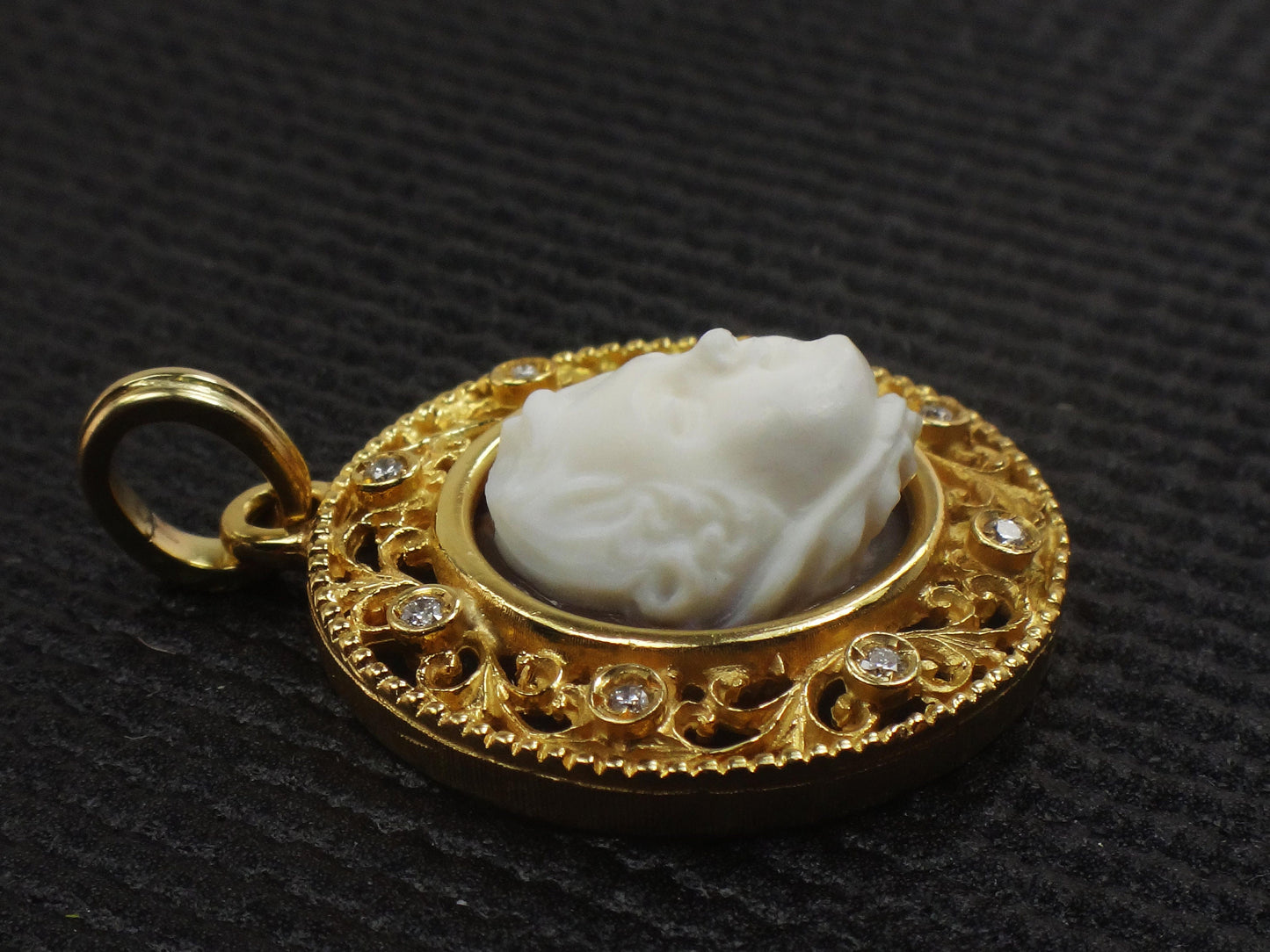 Vintage 18k Yellow Gold Cherub Cameo and Diamond Pendant, Angel Charm