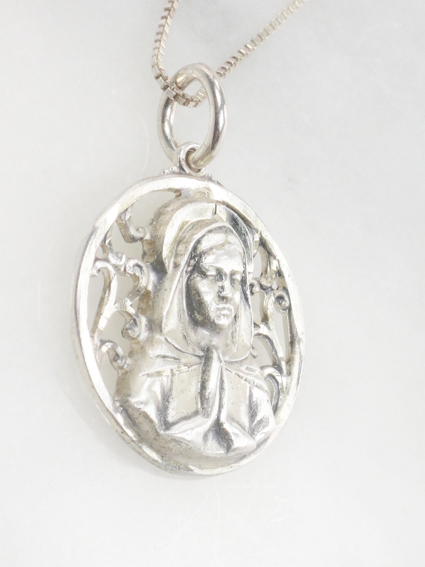 Vintage Sterling Silver Virgin Mary Necklace Mother Mary Pendant - 16.75" Chain