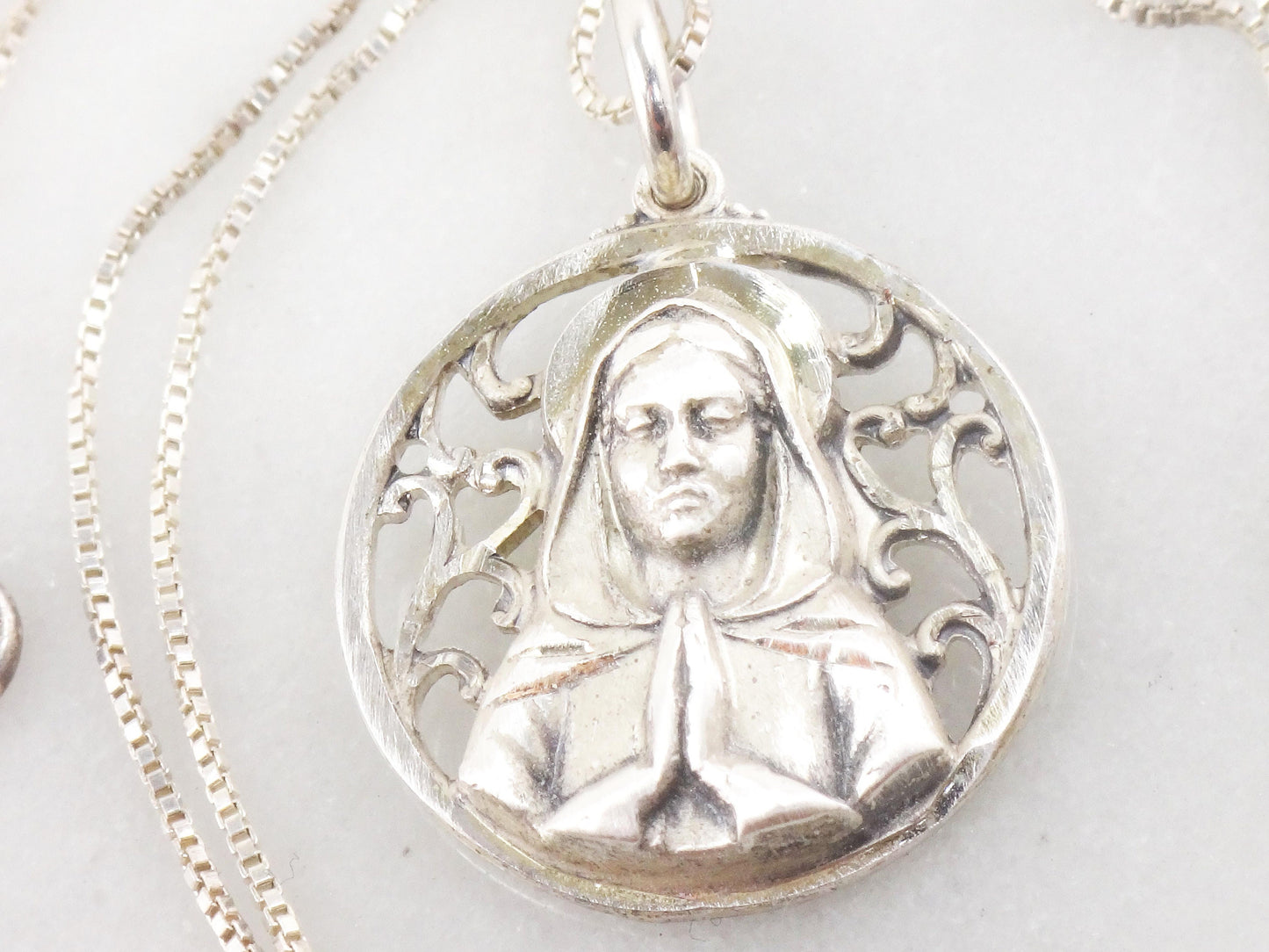 Vintage Sterling Silver Virgin Mary Necklace Mother Mary Pendant - 16.75" Chain