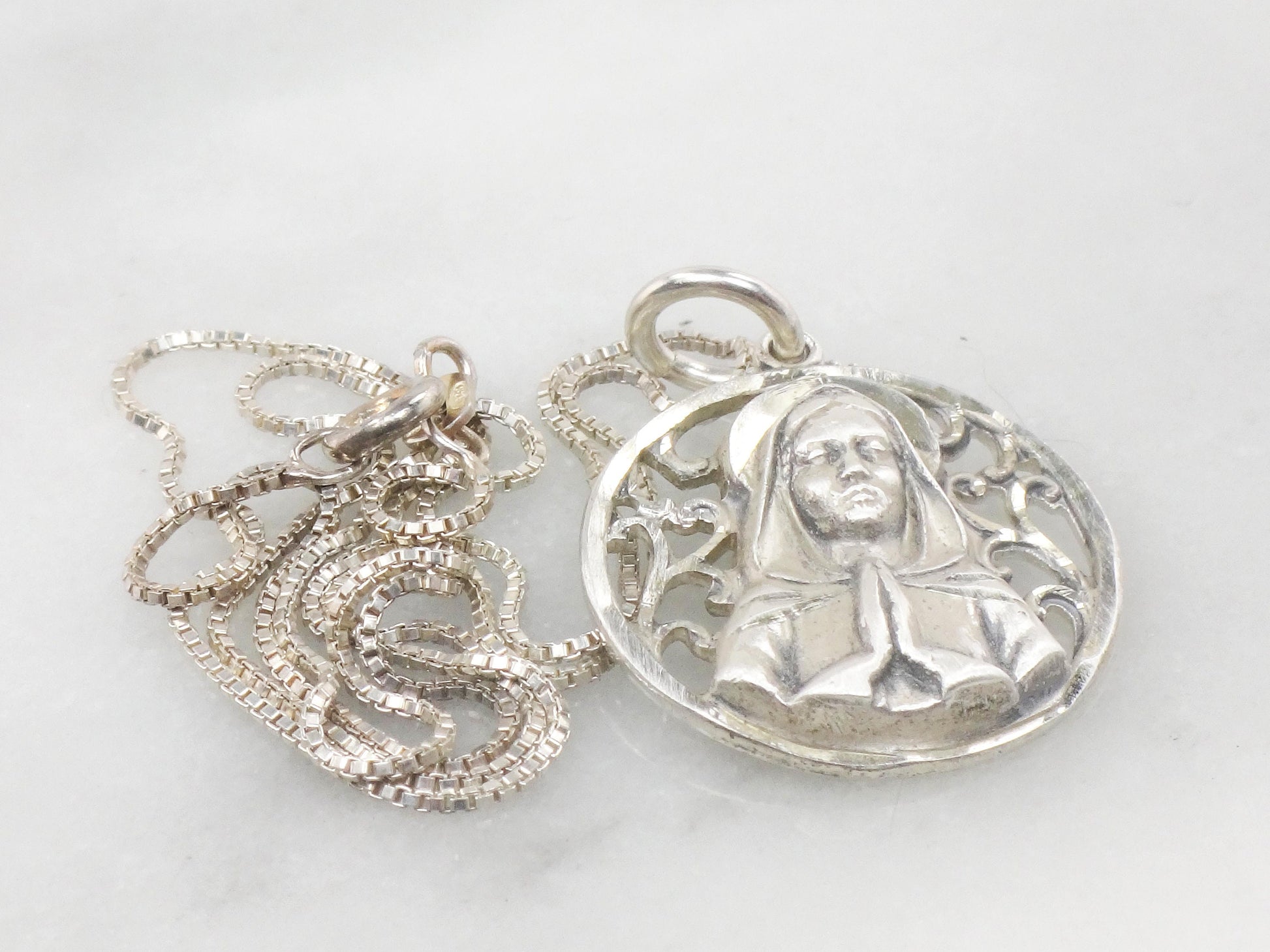 Vintage Sterling Silver Virgin Mary Necklace Mother Mary Pendant - 16.75" Chain