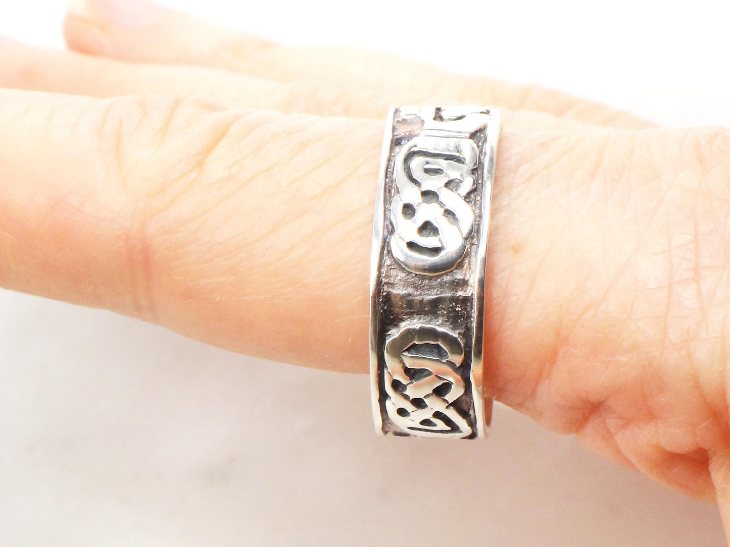 Vintage Sterling Silver Claddagh Ring Band - Irish Celtic Knot, Size 12