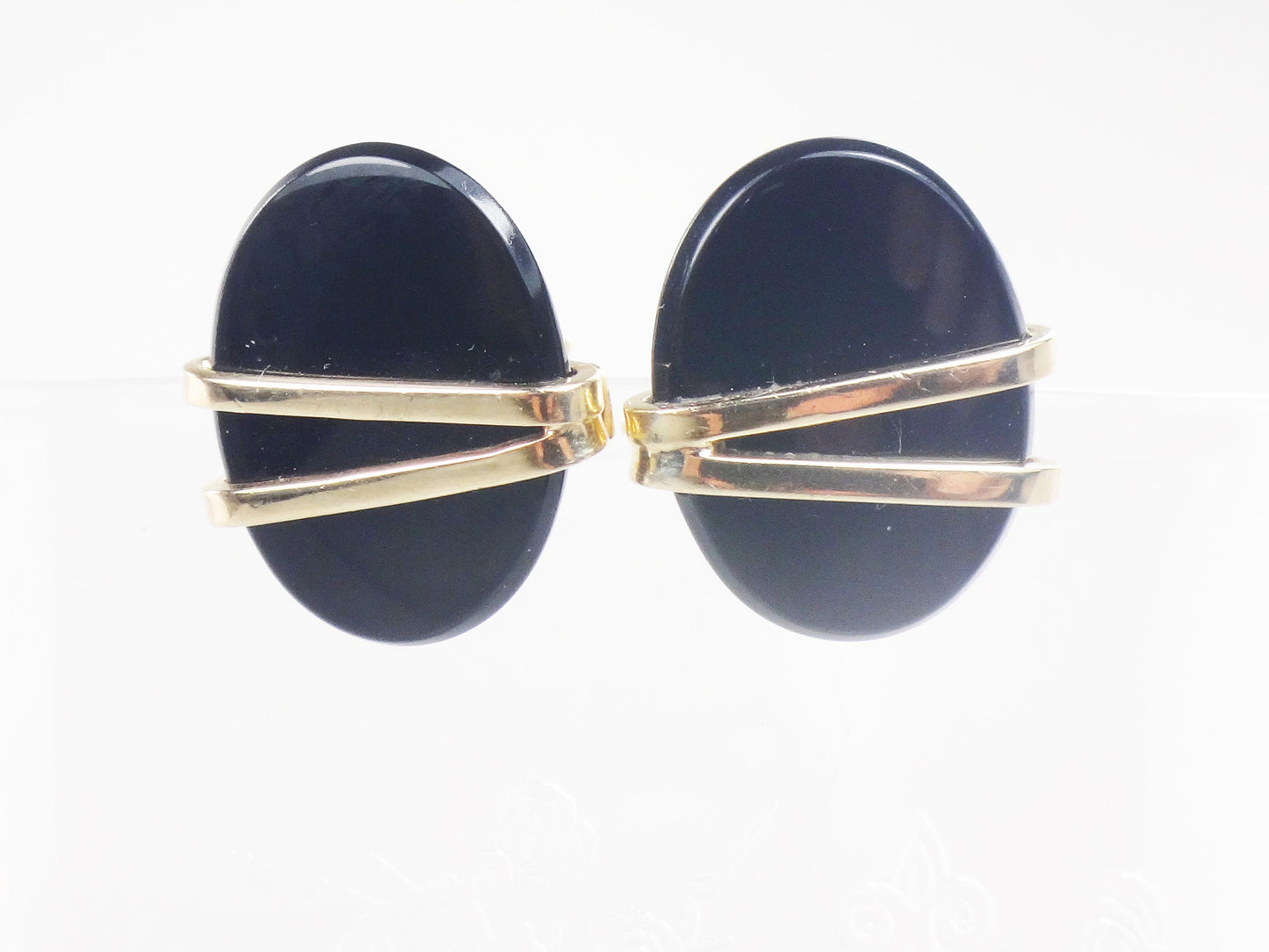 Vintage 14k Yellow Gold Black Onyx Stud Earrings Oval Studs with Post Backs