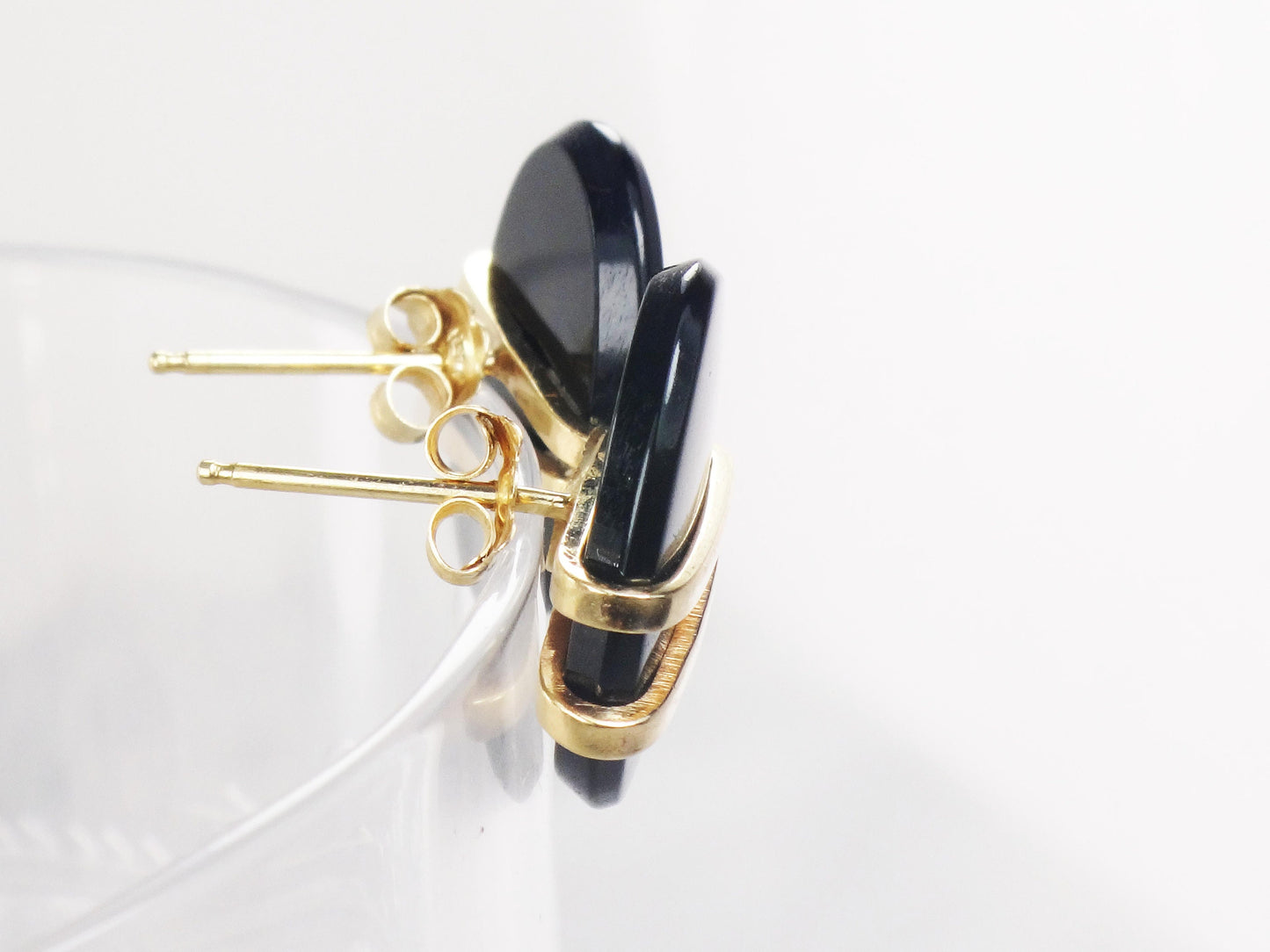 Vintage 14k Yellow Gold Black Onyx Stud Earrings Oval Studs with Post Backs