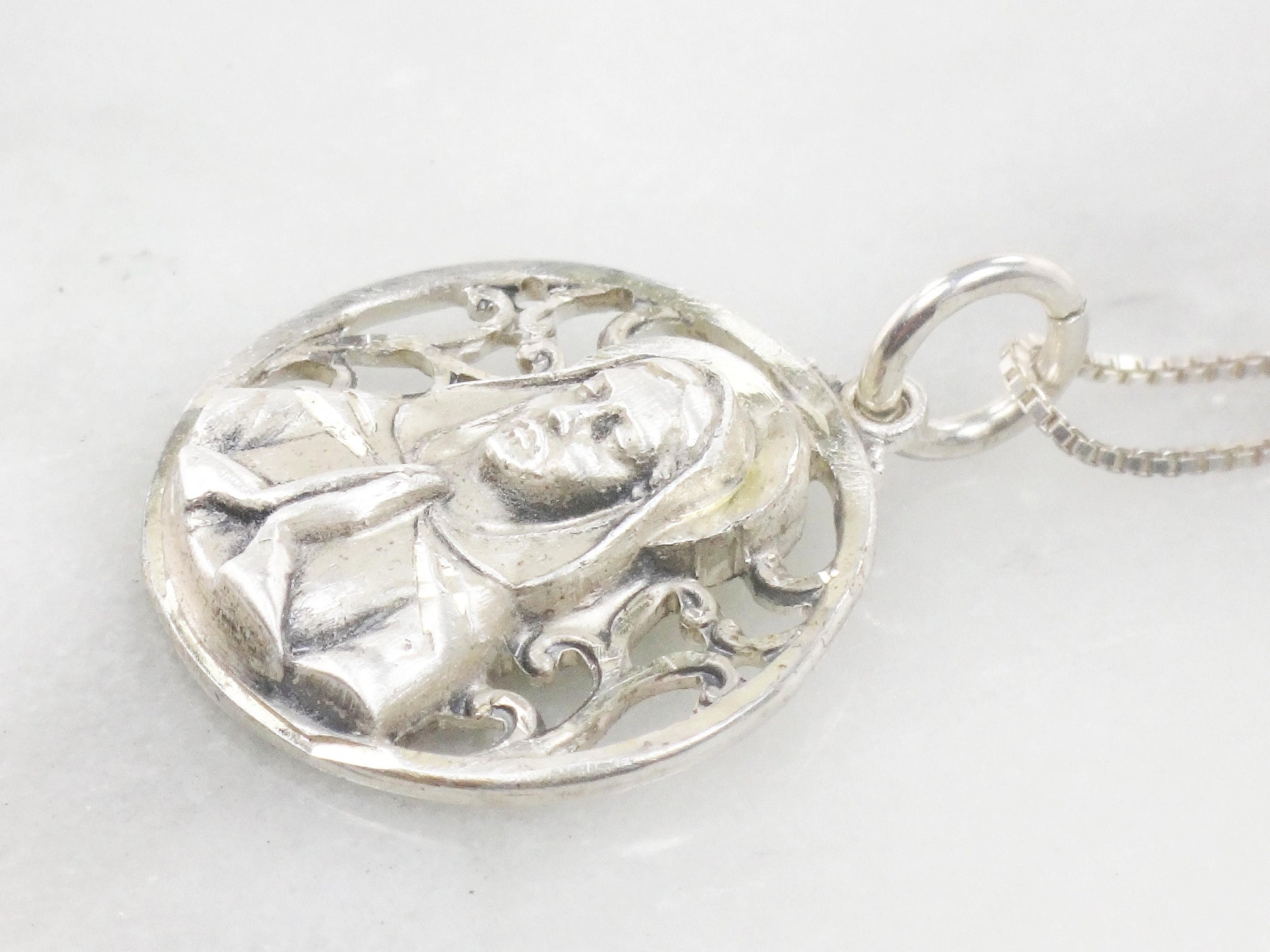 Vintage Sterling Silver Virgin Mary Necklace Mother Mary Pendant - 16.75" Chain