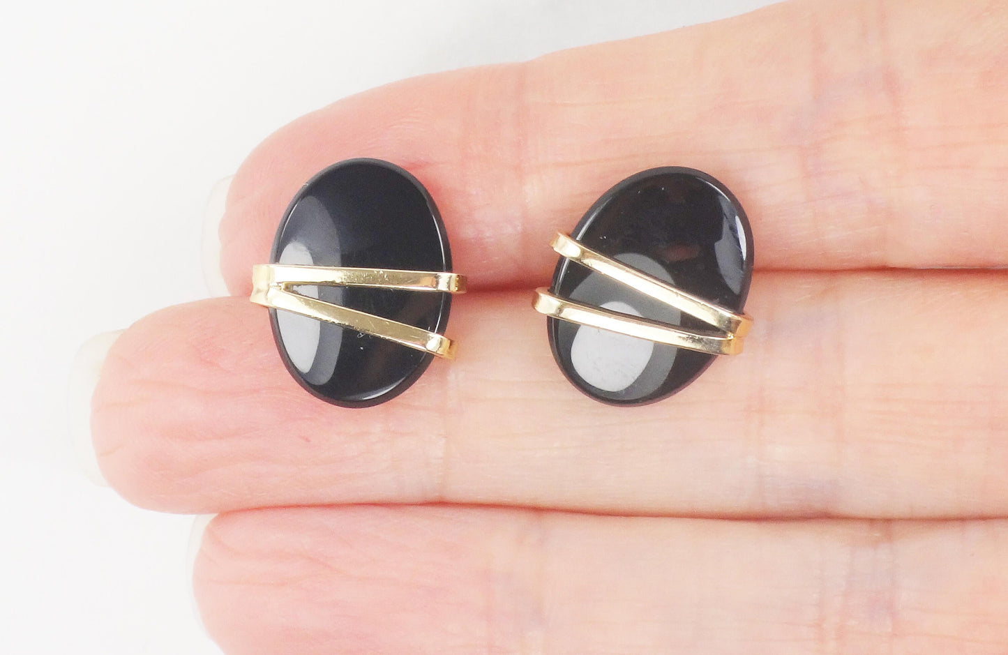 Vintage 14k Yellow Gold Black Onyx Stud Earrings Oval Studs with Post Backs