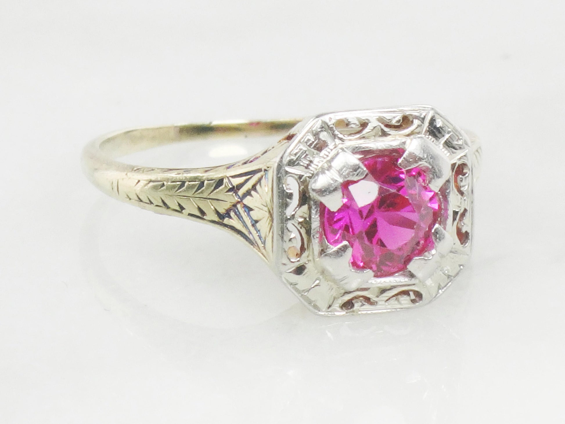 Vintage Art Deco Lab Ruby Ring: Gold & Platinum, Size 8.75