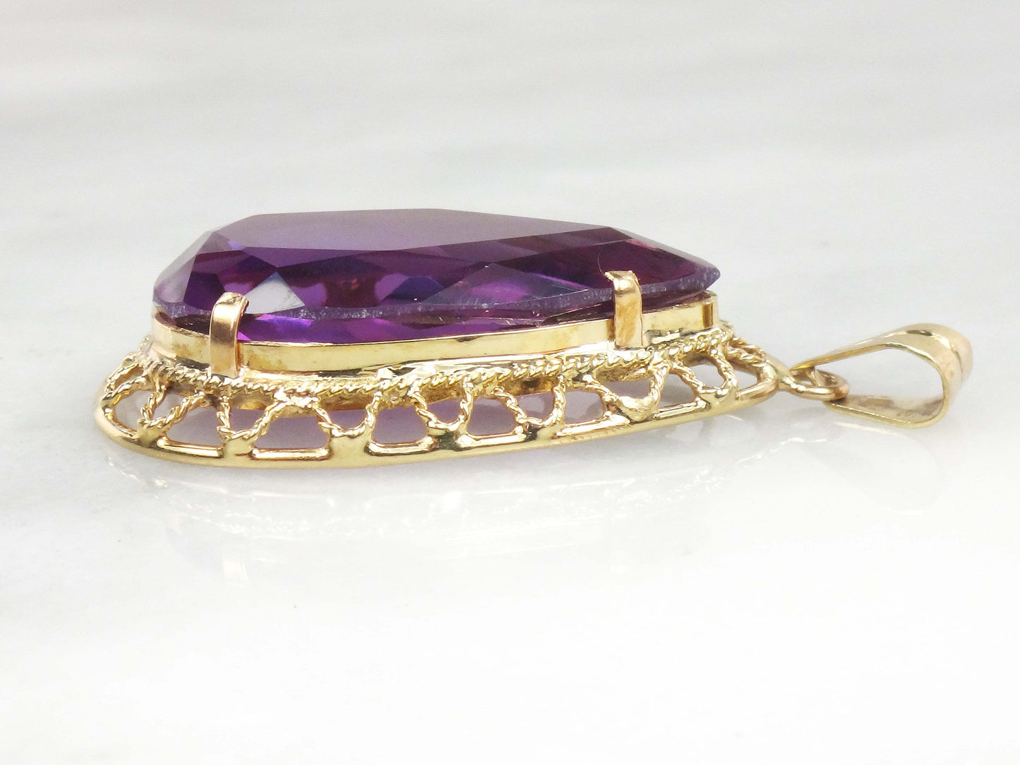 Vintage Large 14k Yellow Gold Pear Shaped Purple Sapphire Pendant - 20 Carats Sapphire