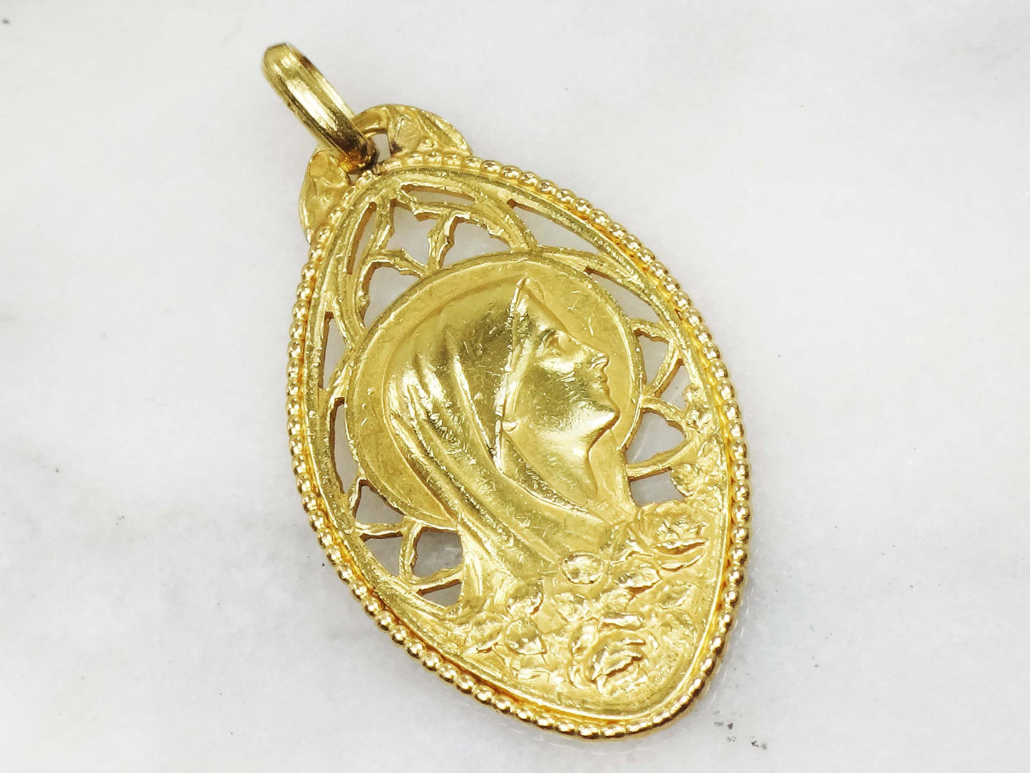 Vintage 18k Yellow Gold Virgin Mary Medal Mother Mary Charm - Catholic Religious Pendant Circa 1930's