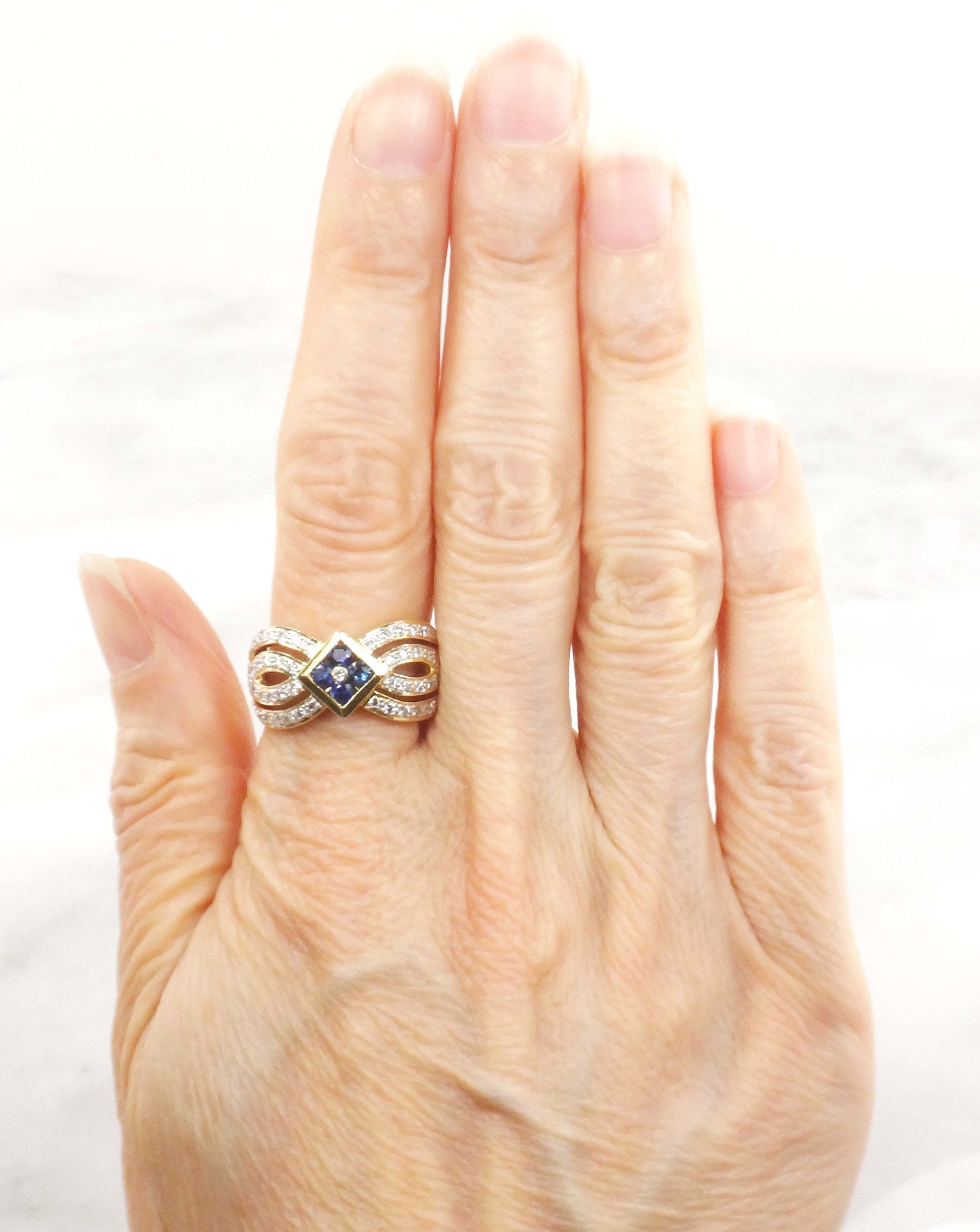 Vintage 18k Yellow Gold Natural Blue Sapphire and Diamond Ring, Wide Fancy Cigar Band Ring, Size 7.25