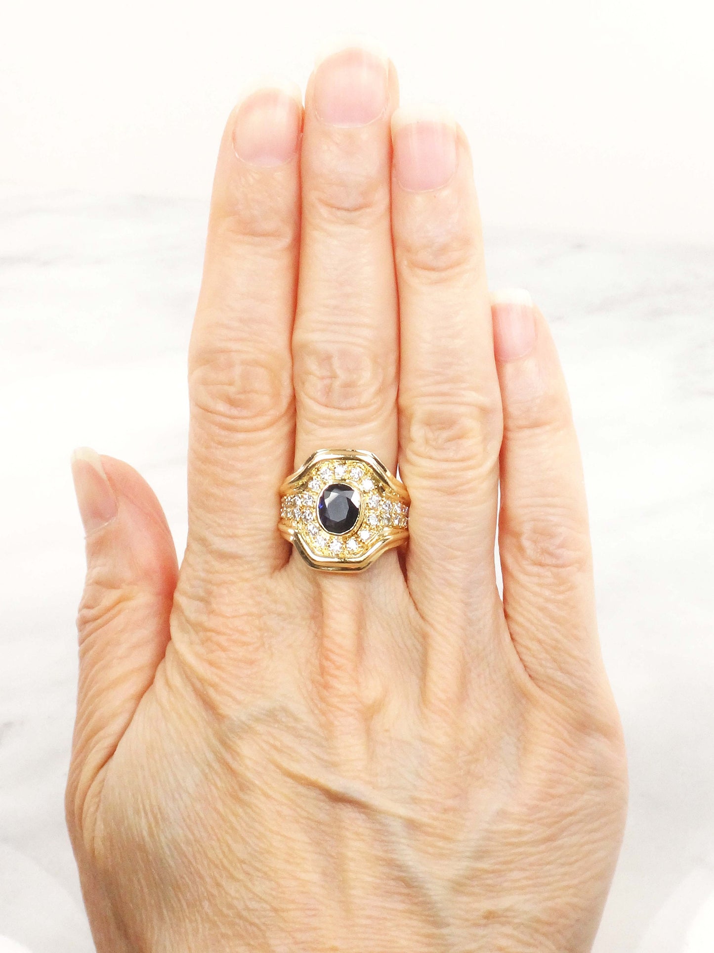 Vintage 14k Yellow Gold GIA Certified Natural Blue Sapphire and Natural Diamond Ring Size 6