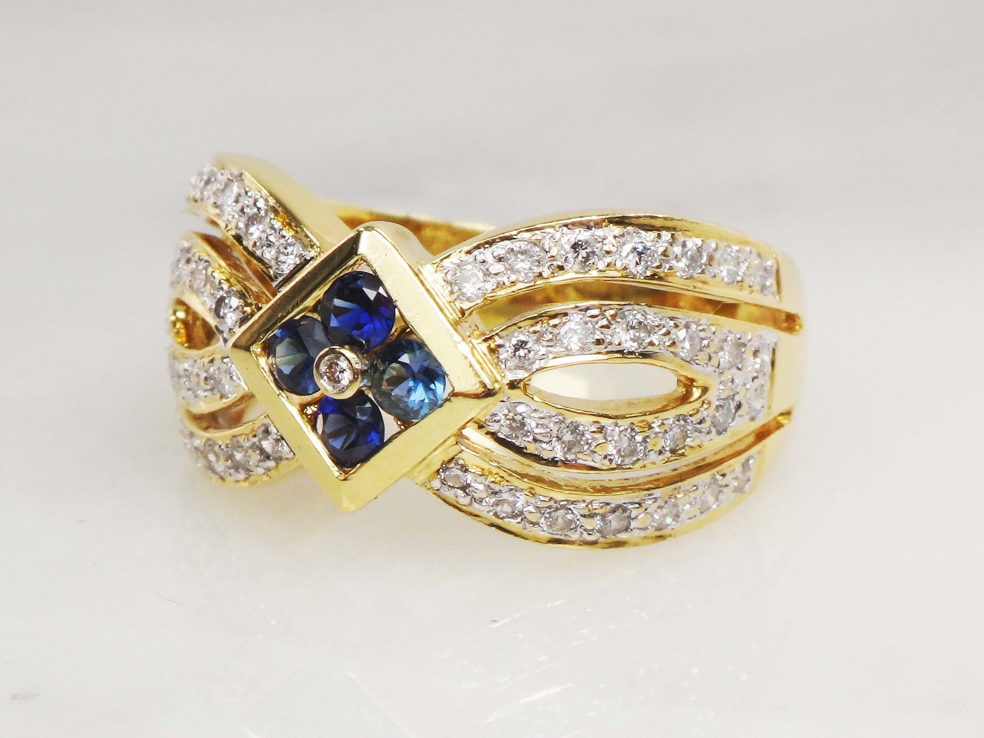Vintage 18k Yellow Gold Natural Blue Sapphire and Diamond Ring, Wide Fancy Cigar Band Ring, Size 7.25