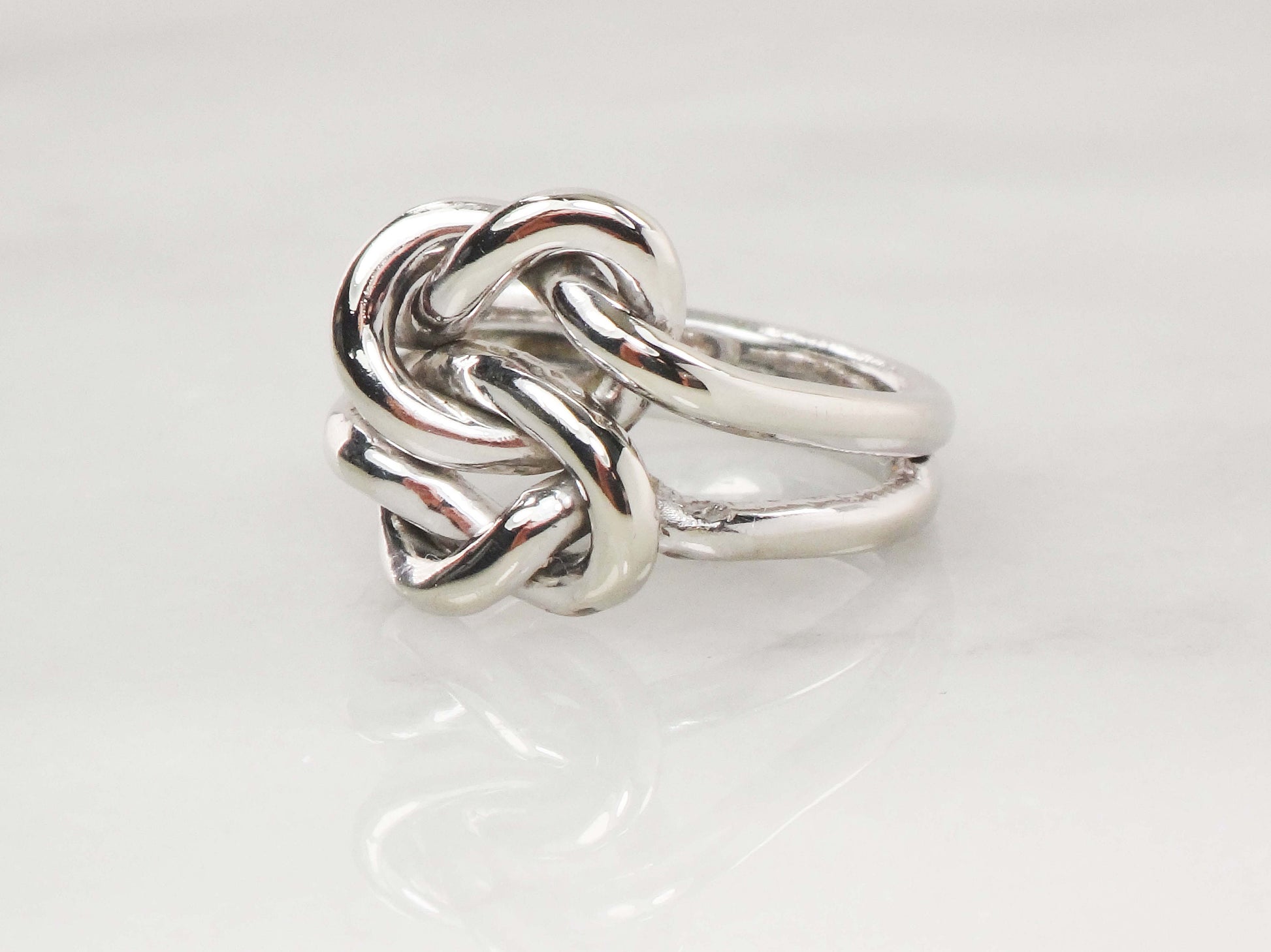 Vintage 14k White Gold Lovers Knot Ring Size 5