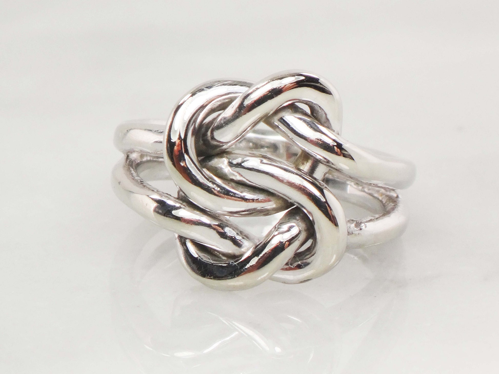 Vintage 14k White Gold Lovers Knot Ring Size 5