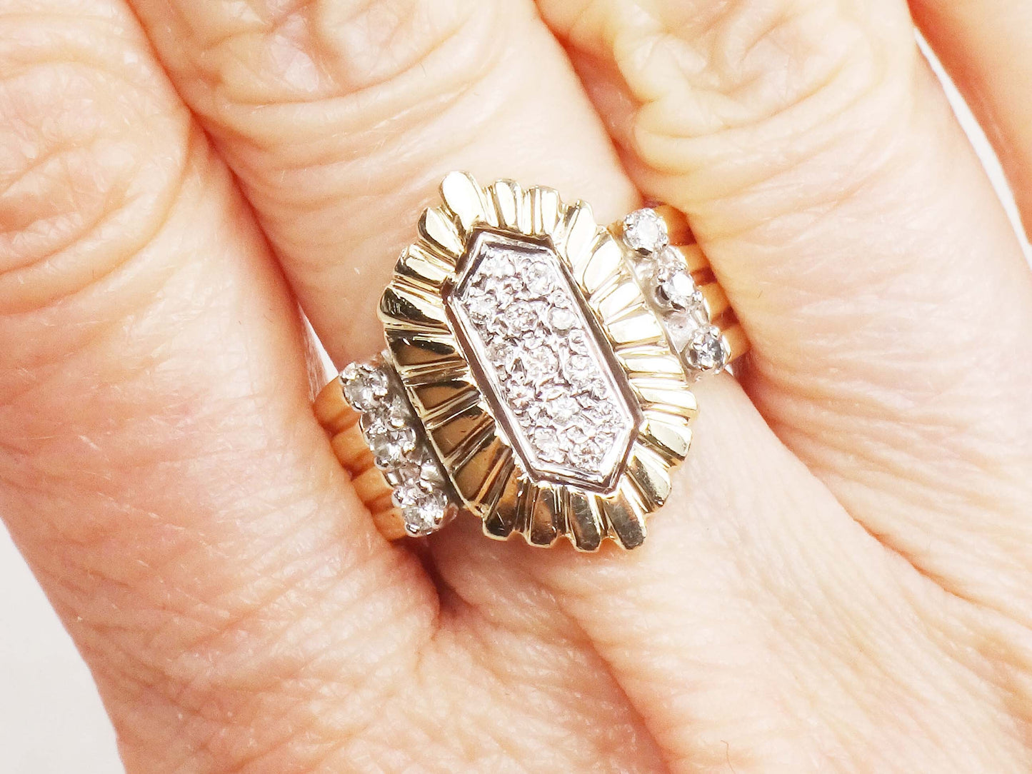 Vintage 14k Yellow Gold Pave Natural Diamond Cluster Ring Approx .30 CTS TDW Size 5.5