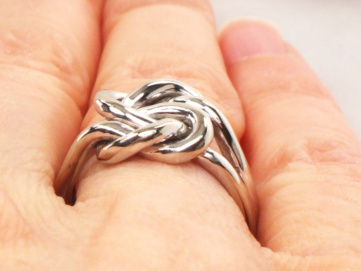 Vintage 14k White Gold Lovers Knot Ring Size 5