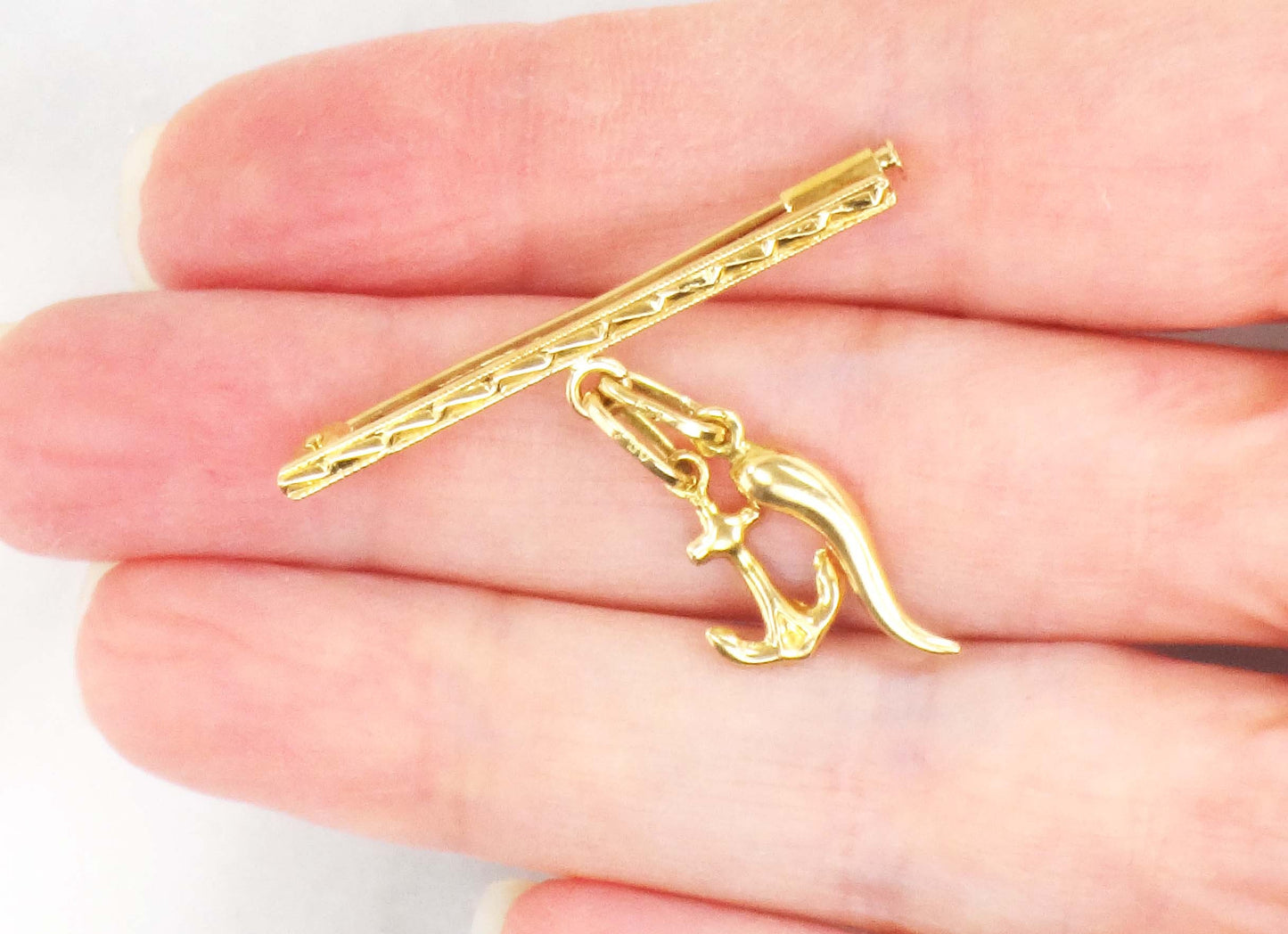 Vintage 18k Gold Baby Pin: Anchor & Italian Horn Charms