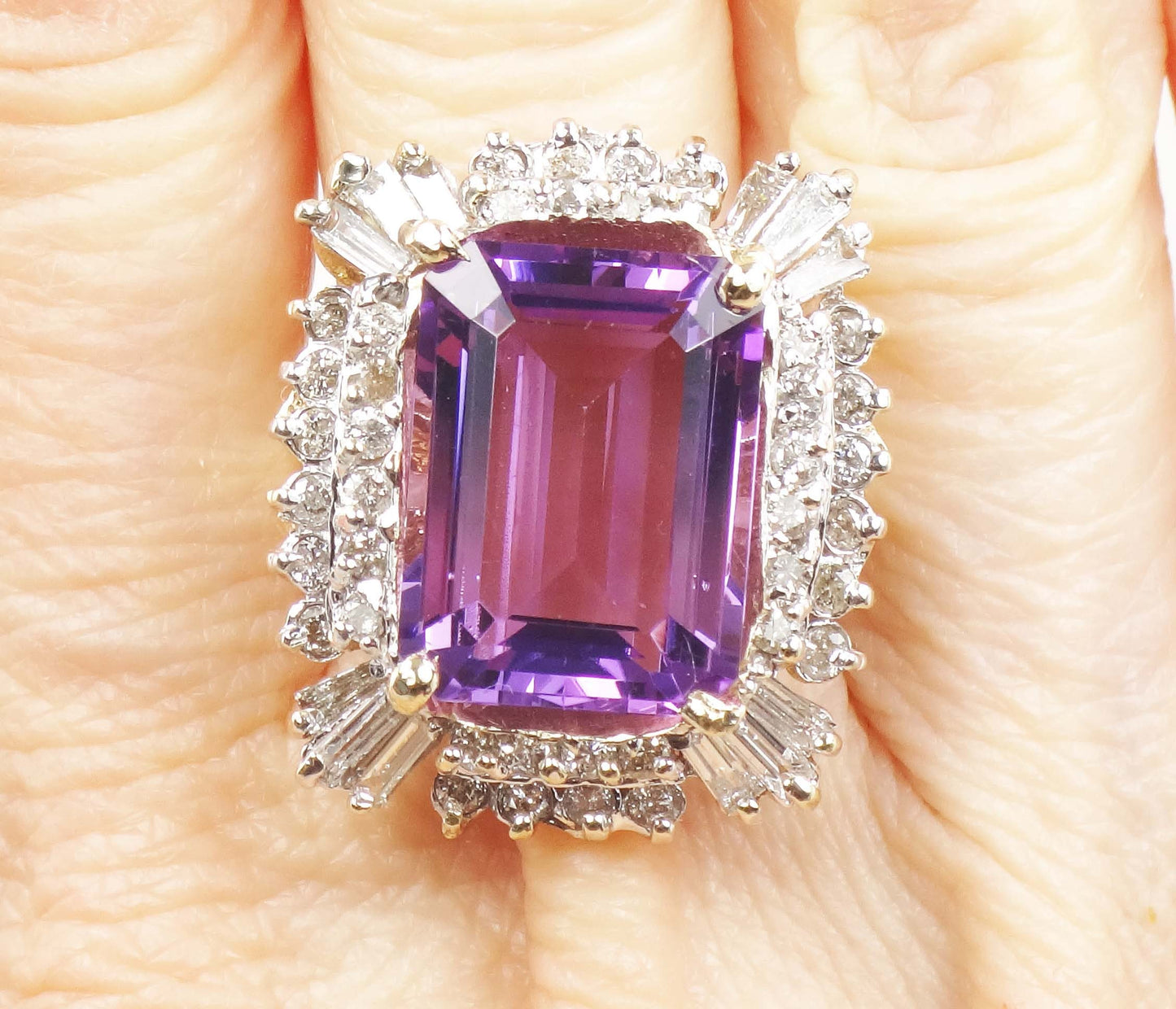 Vintage Large 14k Gold Amethyst Ring with Diamonds, 10 CT Natural Amethyst Statement Ring 1.5 CT Diamonds