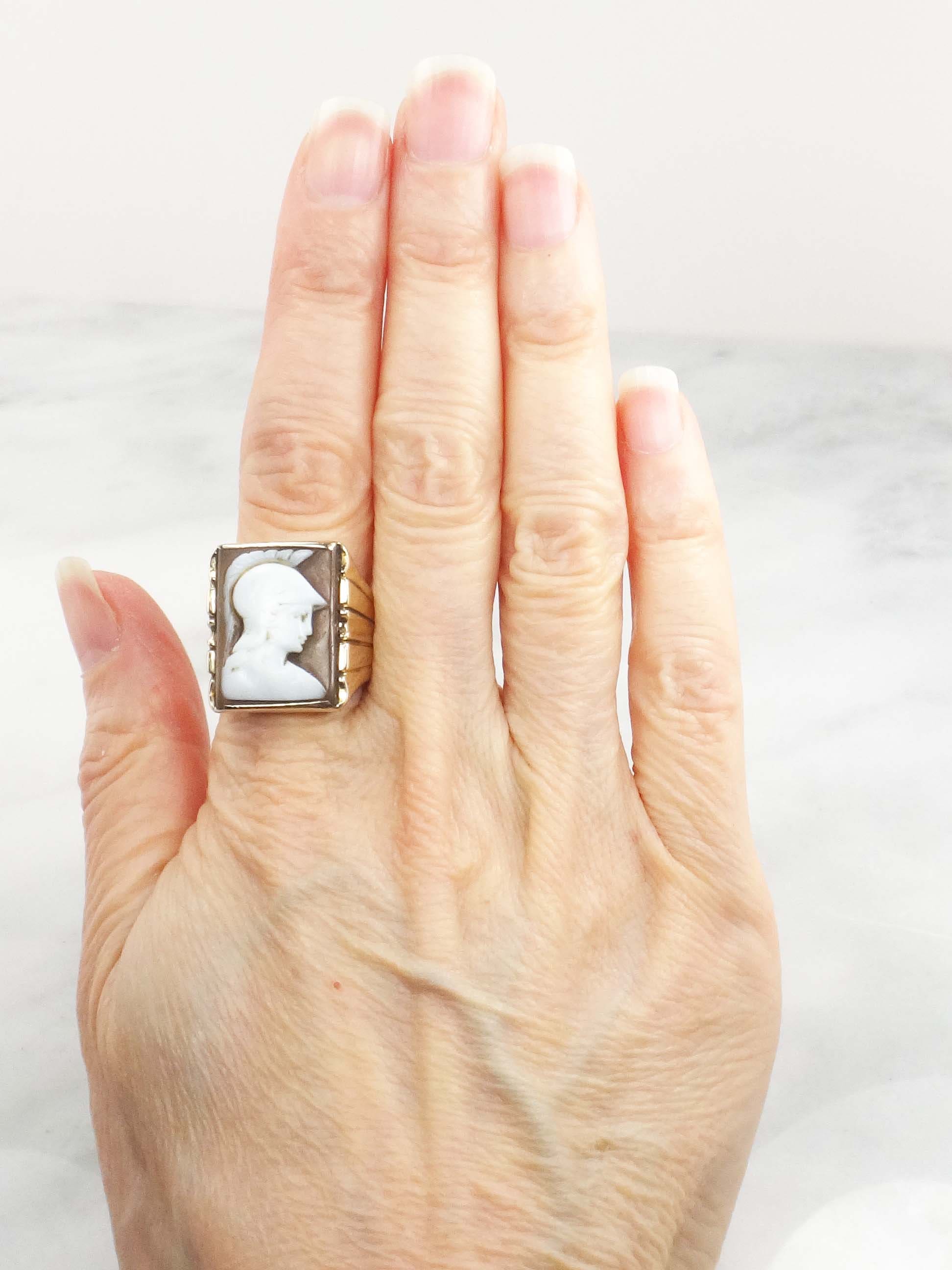 Vintage 14k Gold Cameo Ring: Carved Roman Soldier, Antique, Size 8