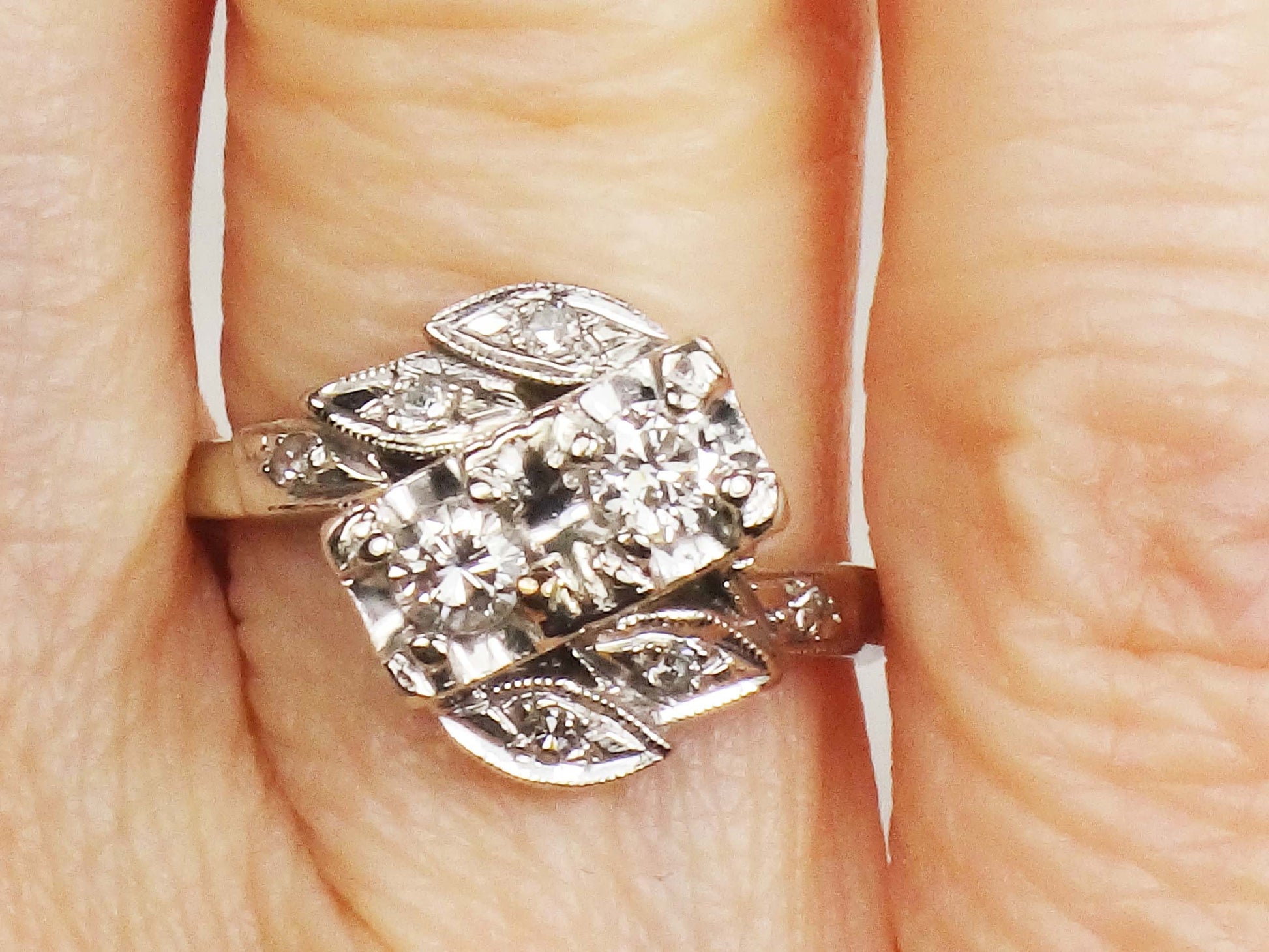 Vintage 14k White Gold Diamond Toi et Moi Ring (.36 Carat TDW)