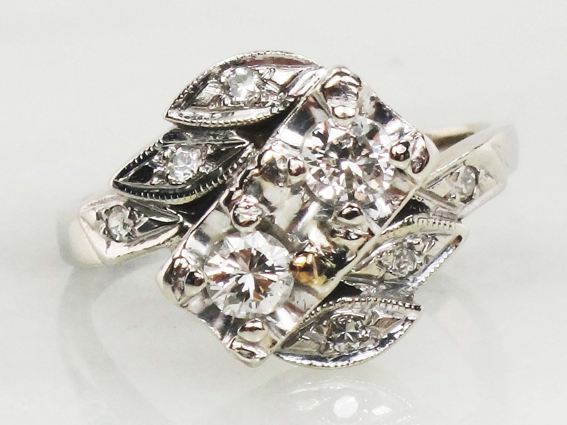 Vintage 14k White Gold Diamond Toi et Moi Ring (.36 Carat TDW)