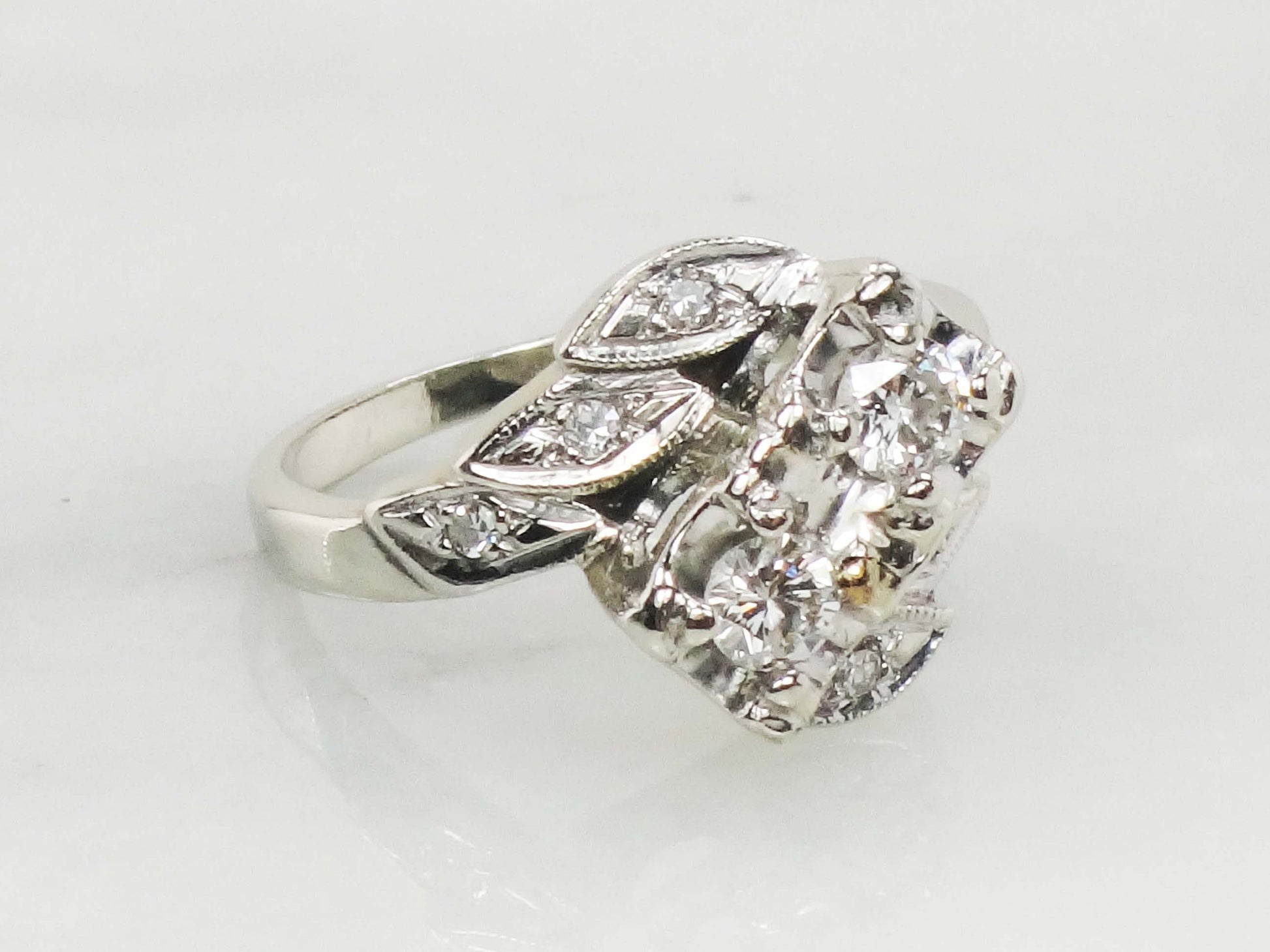 Vintage 14k White Gold Diamond Toi et Moi Ring (.36 Carat TDW)