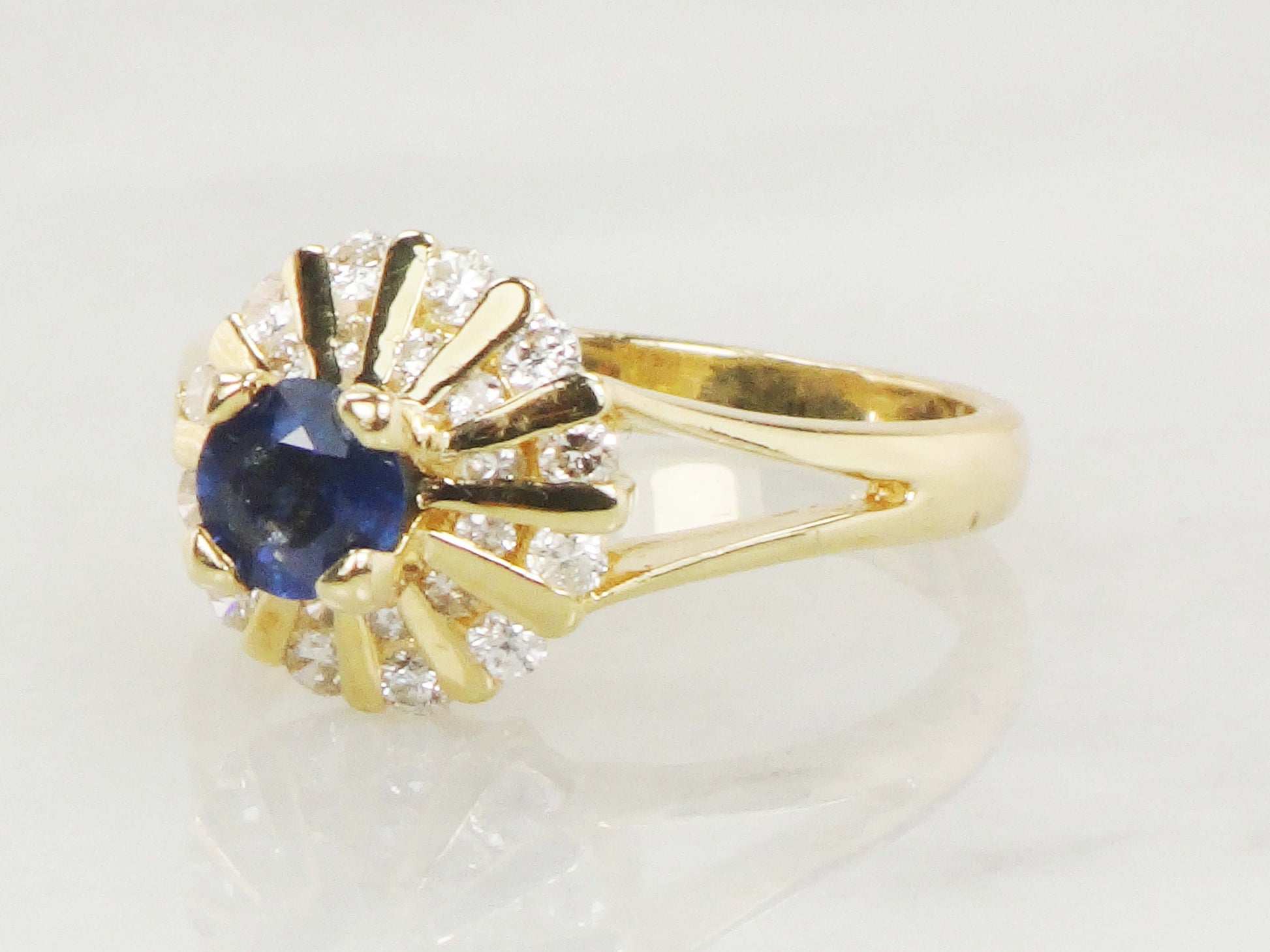 Vintage 14k Yellow Gold Natural Blue Sapphire Diamond Ring, September Birthstone Ring Size 6.5