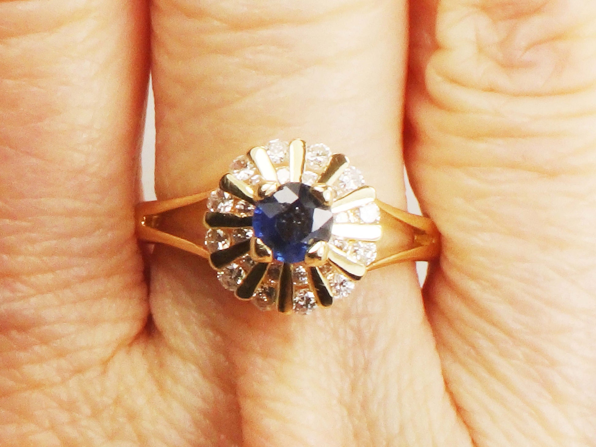 Vintage 14k Yellow Gold Natural Blue Sapphire Diamond Ring, September Birthstone Ring Size 6.5