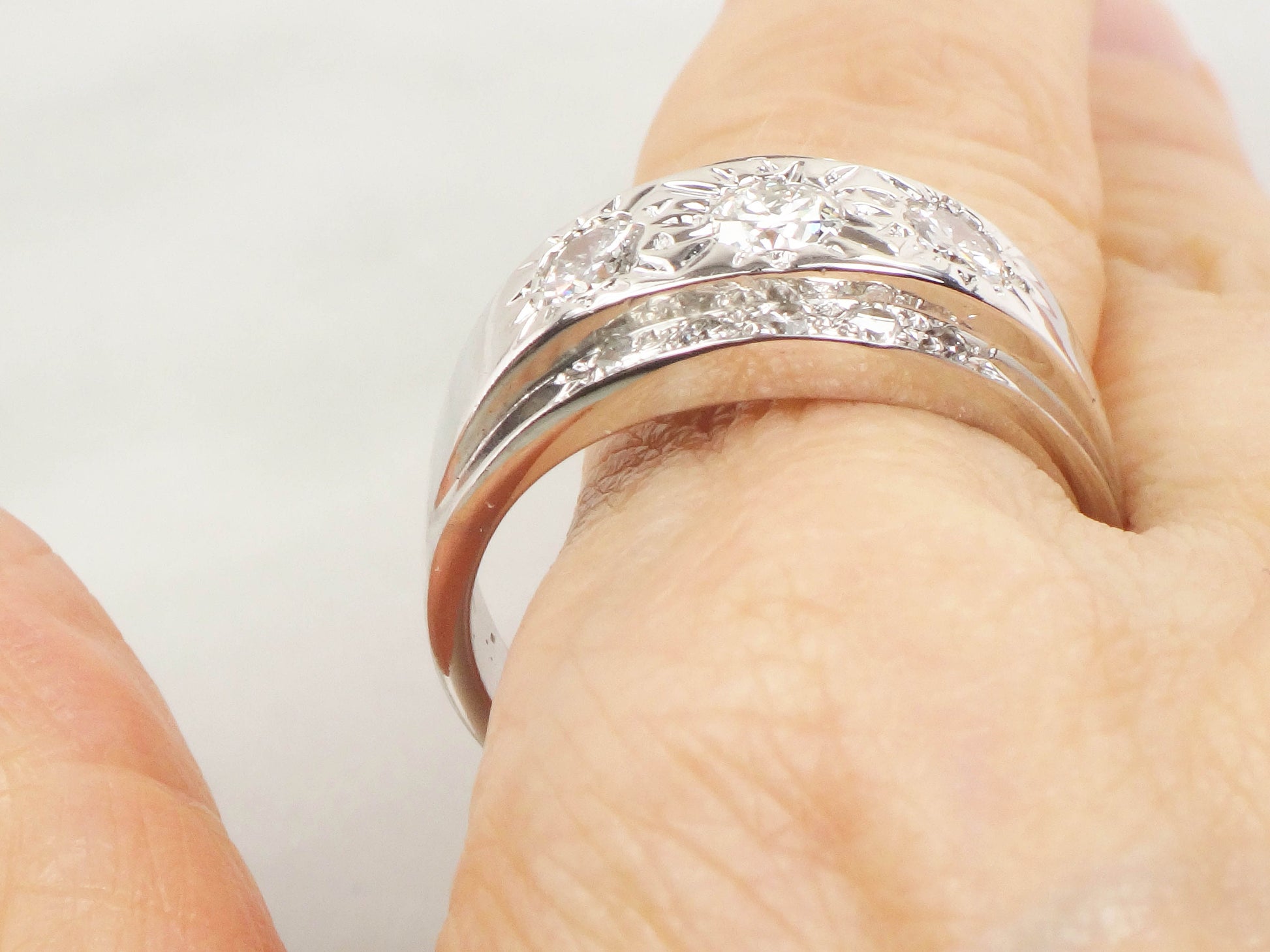 Vintage 14k White Gold Diamond Sunburst Band Ring - Over 1 Carat, Size 11