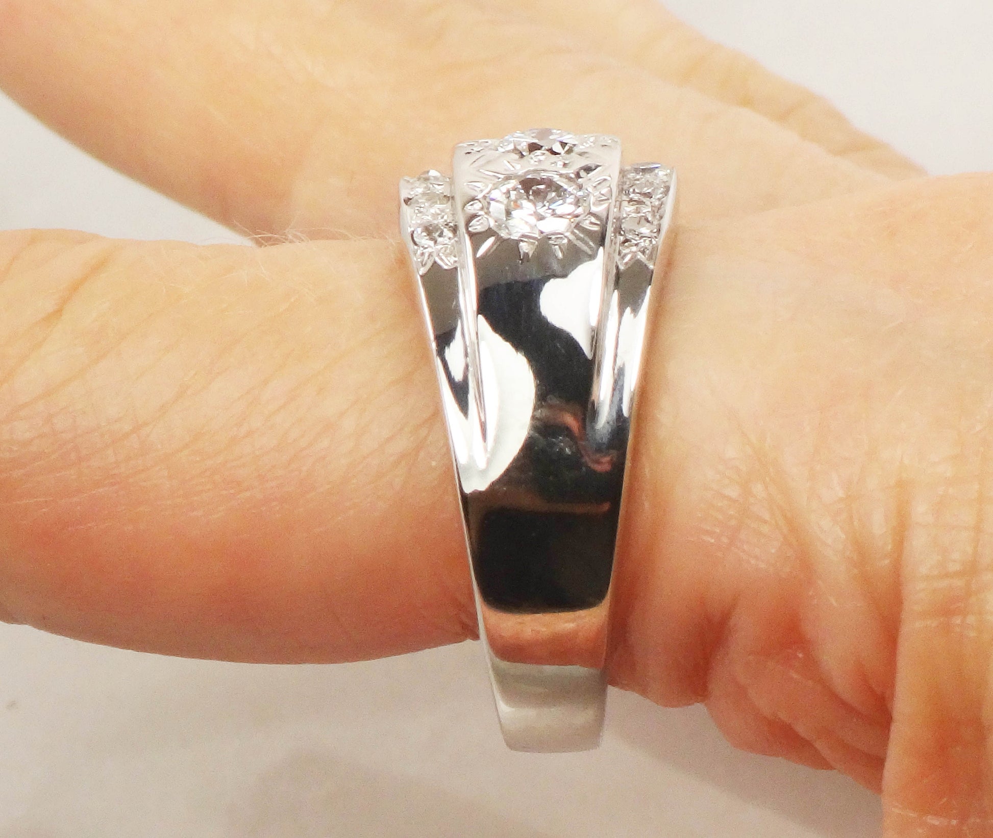 Vintage 14k White Gold Diamond Sunburst Band Ring - Over 1 Carat, Size 11